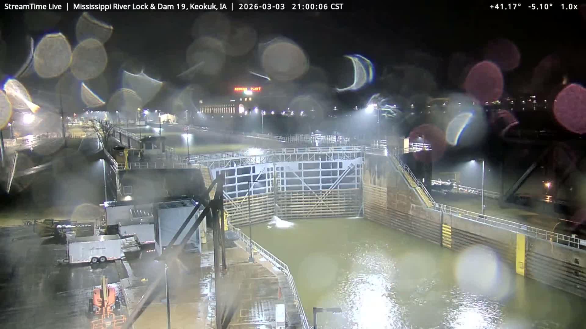 Keokuk Mississippi River Lock 19 Dam & Keokuk Power Plant Live Cam - Keokuk, Lee, Iowa, USA