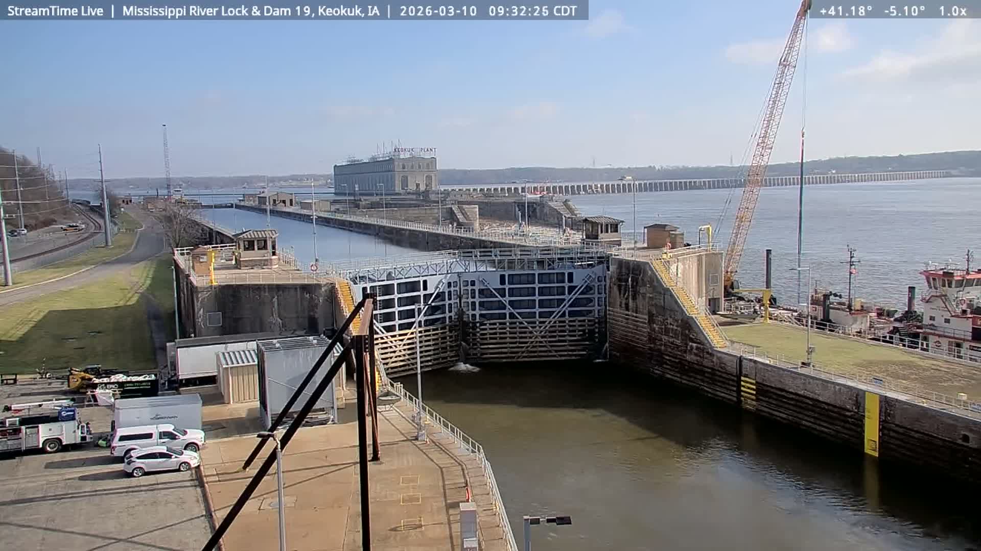 Keokuk Mississippi River Lock 19 Dam & Keokuk Power Plant Live Cam - Keokuk, Lee, Iowa, USA