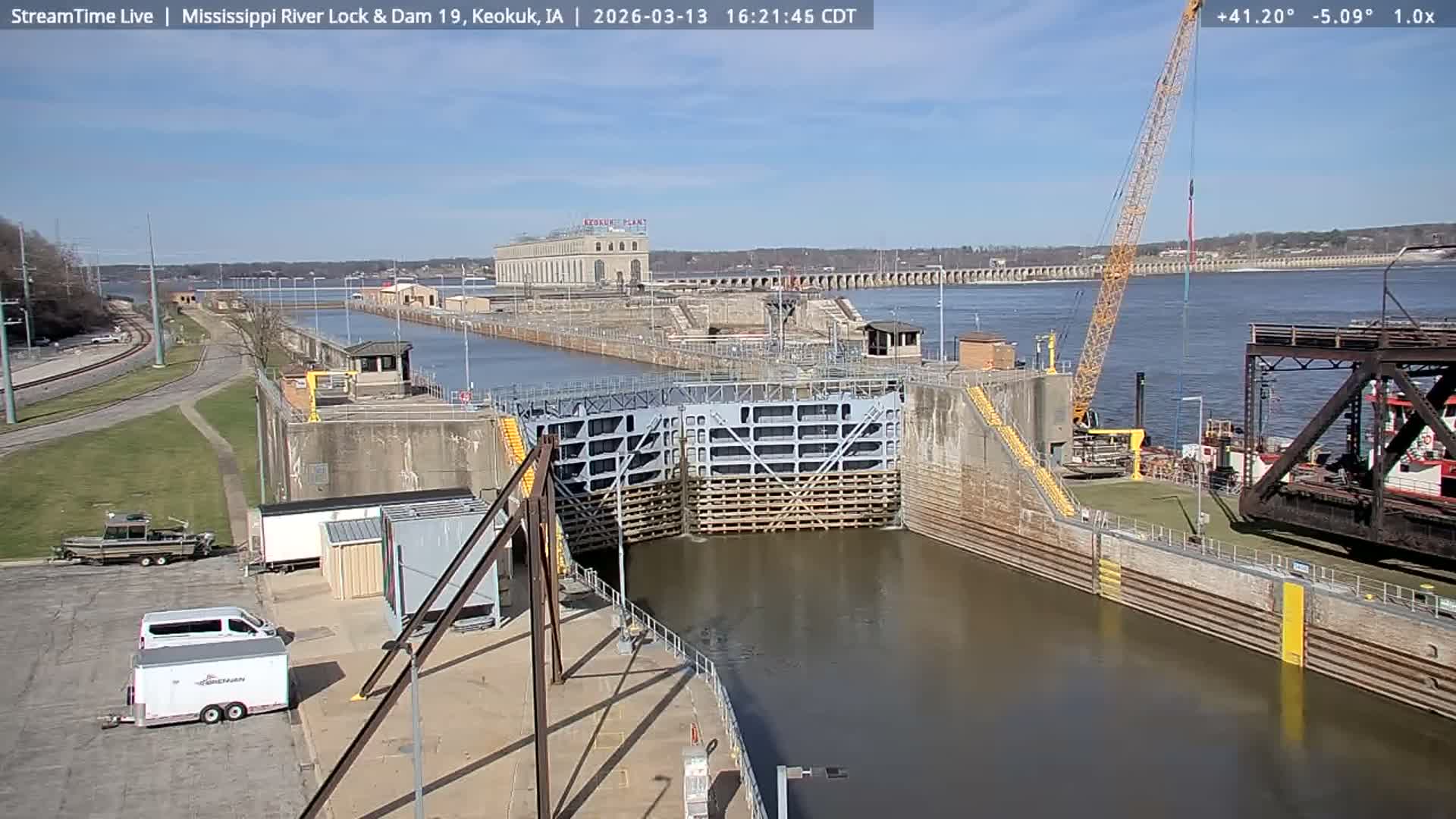 Keokuk Mississippi River Lock 19 Dam & Keokuk Power Plant Live Cam - Keokuk, Lee, Iowa, USA
