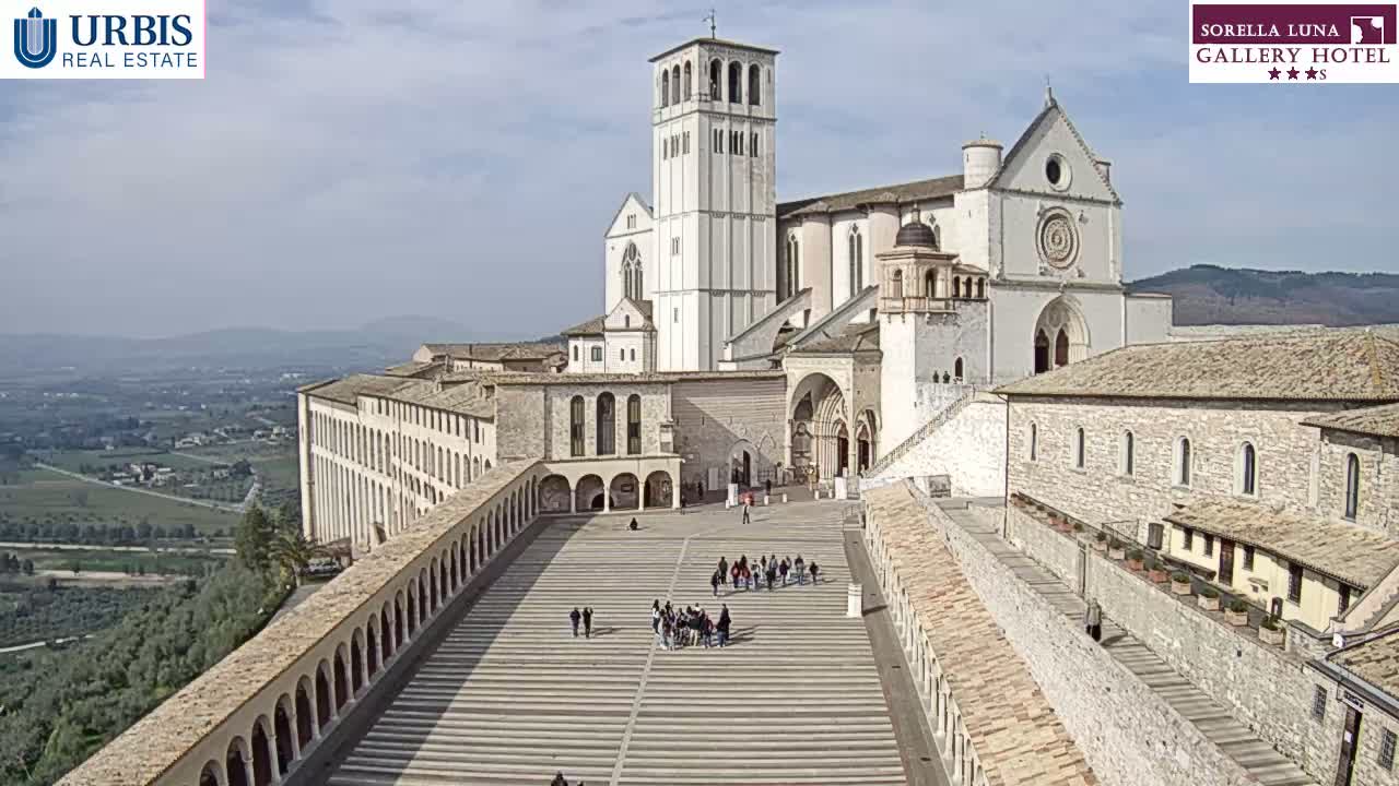 Assisi Basilica of San Francesco Live Cam - Perugia, Umbria, Italy