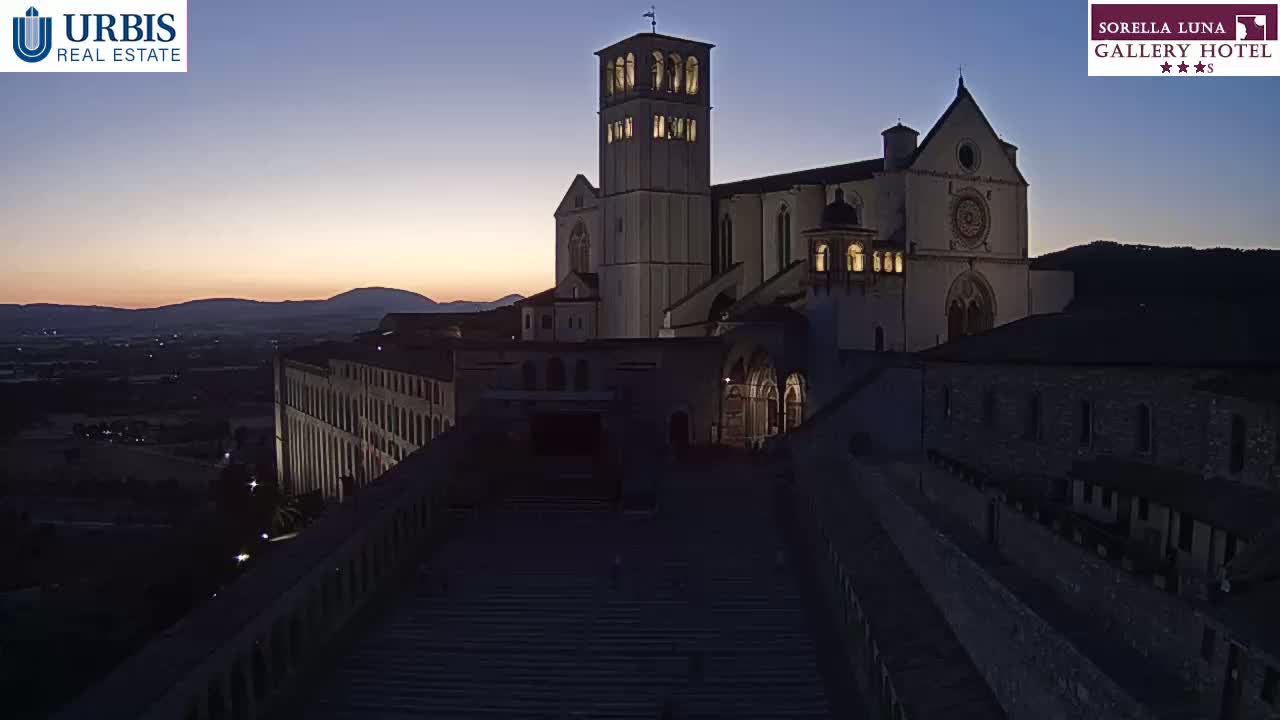 Assisi Basilica of San Francesco Live Cam - Perugia, Umbria, Italy