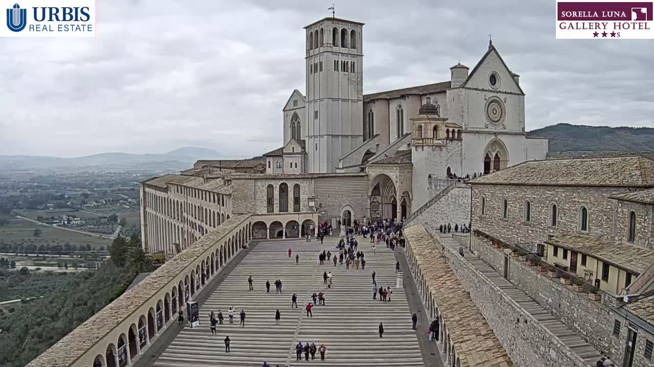 Assisi Basilica of San Francesco Live Cam - Perugia, Umbria, Italy