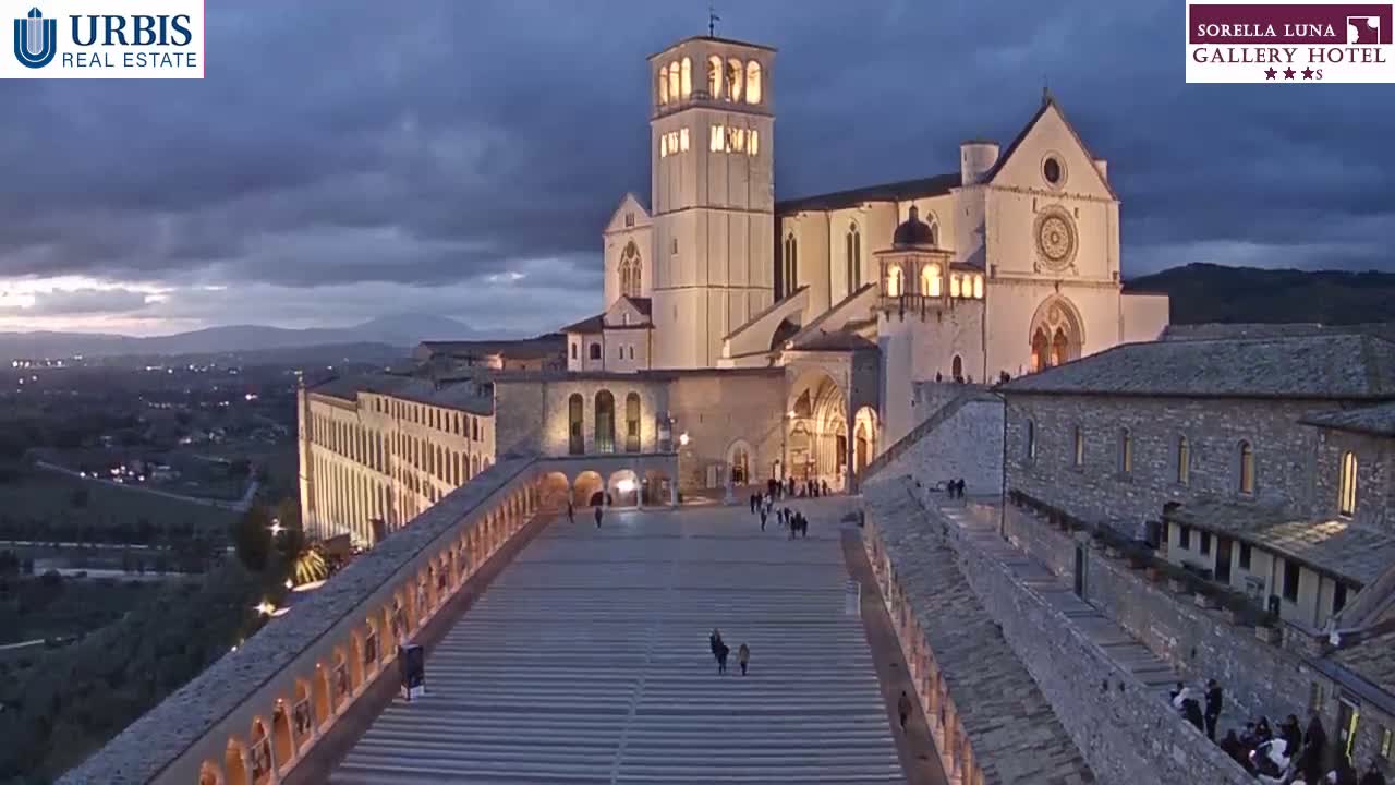 Assisi Basilica of San Francesco Live Cam - Perugia, Umbria, Italy
