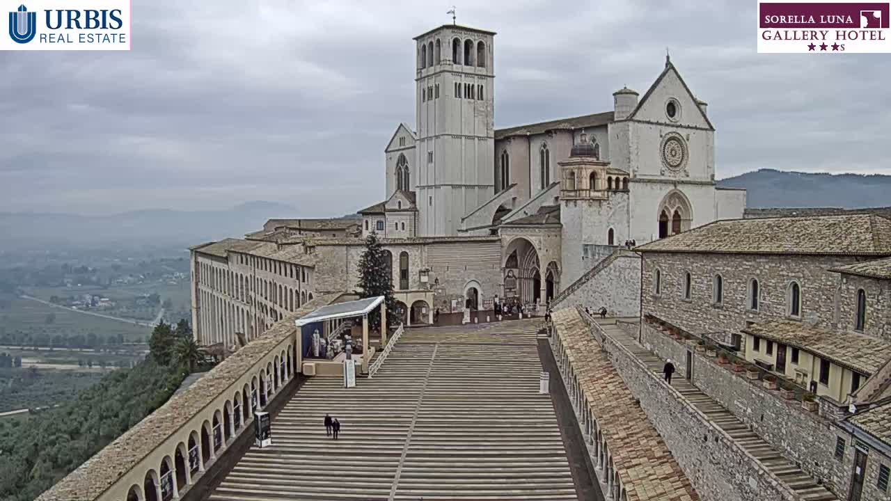 Assisi Basilica of San Francesco Live Cam - Perugia, Umbria, Italy