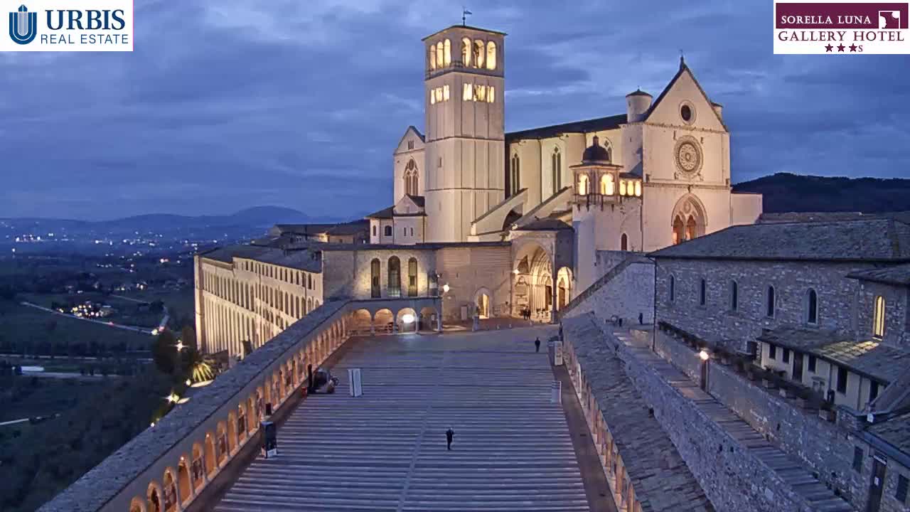 Assisi Basilica of San Francesco Live Cam - Perugia, Umbria, Italy