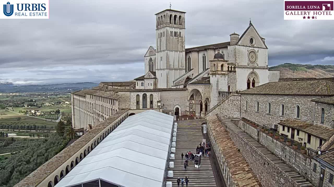 Assisi Basilica of San Francesco Live Cam - Perugia, Umbria, Italy