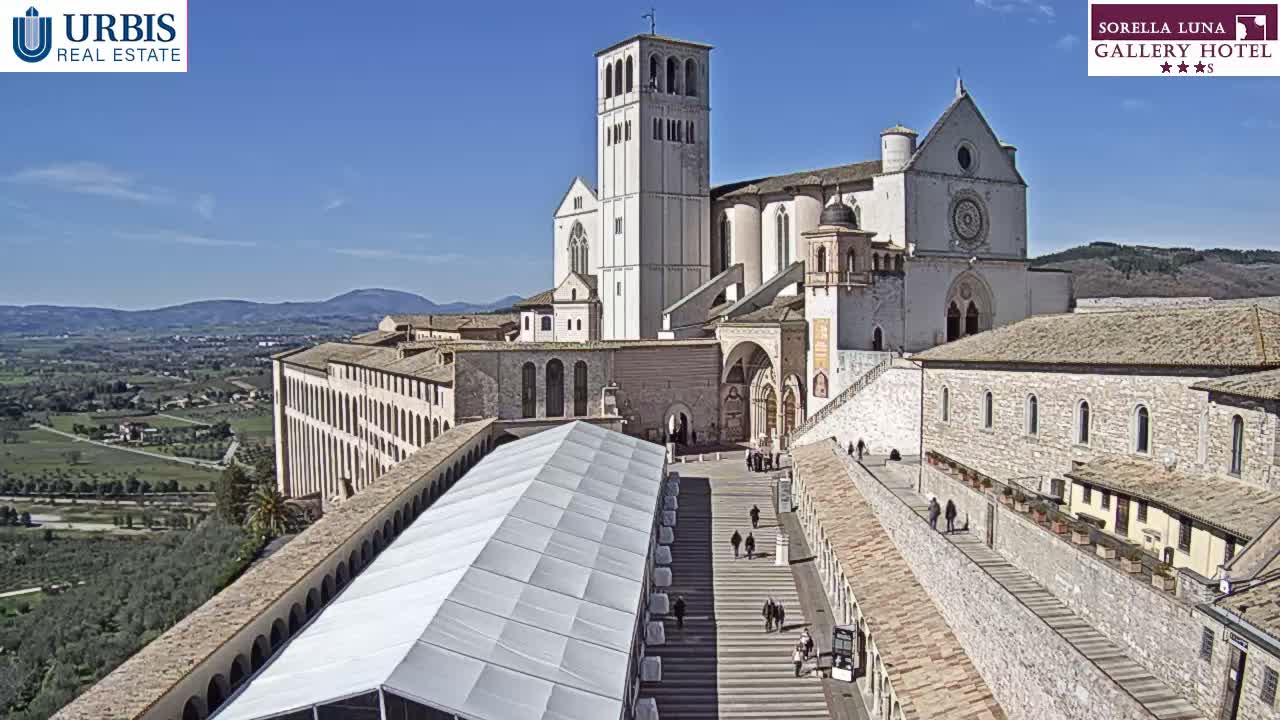 Assisi Basilica of San Francesco Live Cam - Perugia, Umbria, Italy