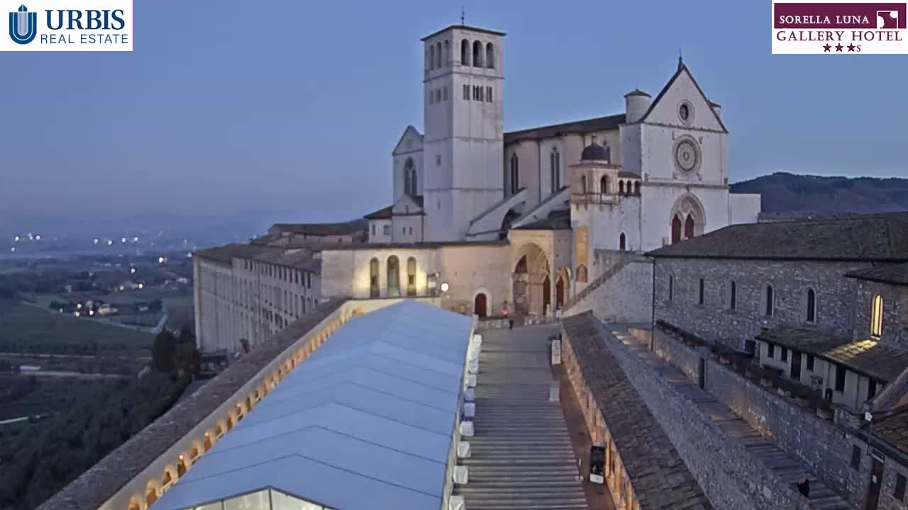 Assisi Basilica of San Francesco Live Cam - Perugia, Umbria, Italy