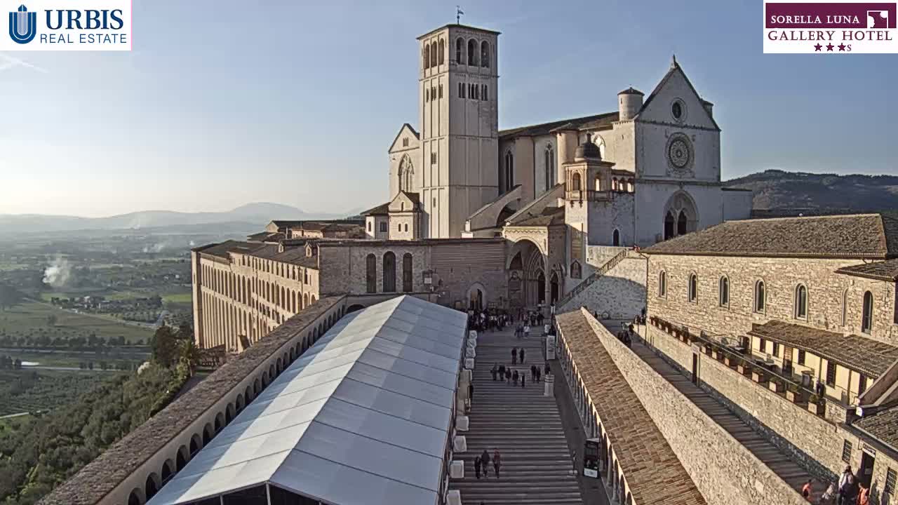 Assisi Basilica of San Francesco Live Cam - Perugia, Umbria, Italy
