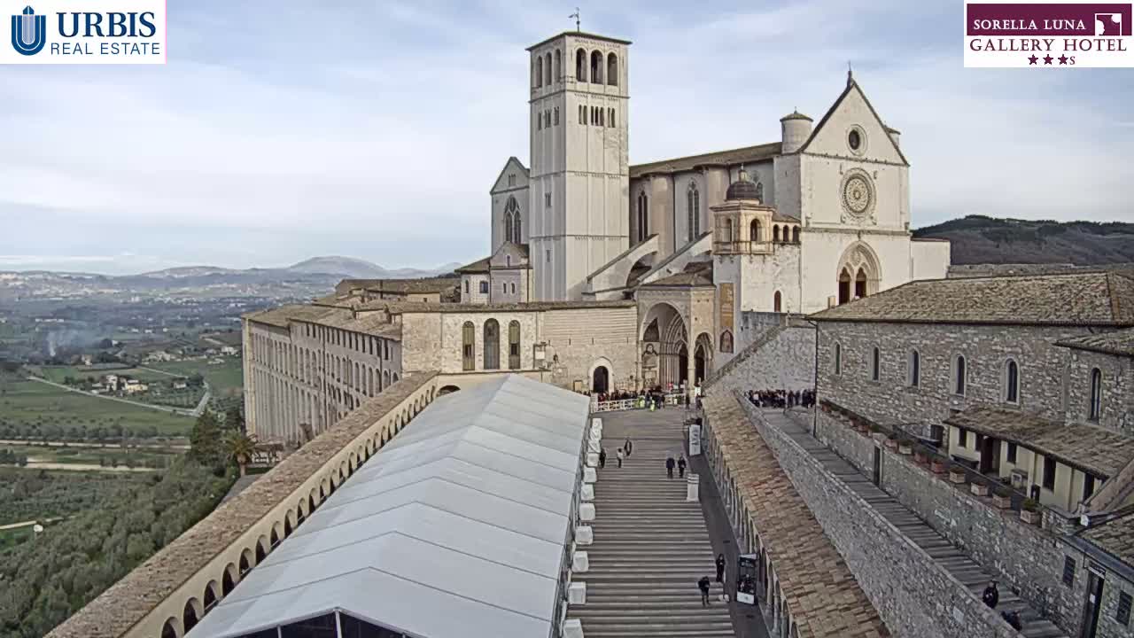 Assisi Basilica of San Francesco Live Cam - Perugia, Umbria, Italy