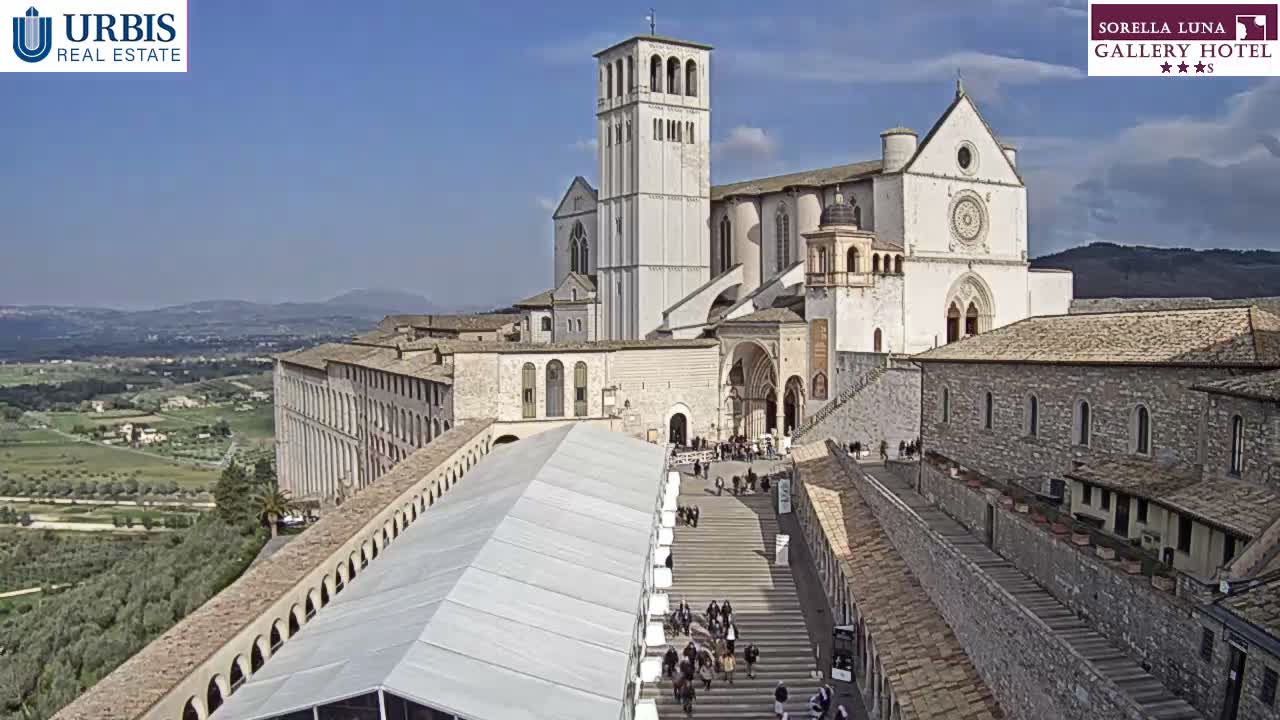 Assisi Basilica of San Francesco Live Cam - Perugia, Umbria, Italy