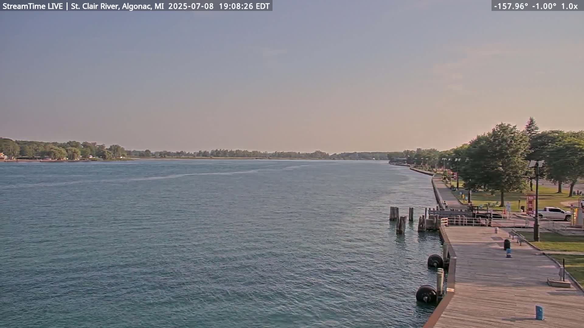 Algonac Village & St. Clair River & USA - Canada Border View Live Cam - Algonac, St. Clair, Michigan, USA