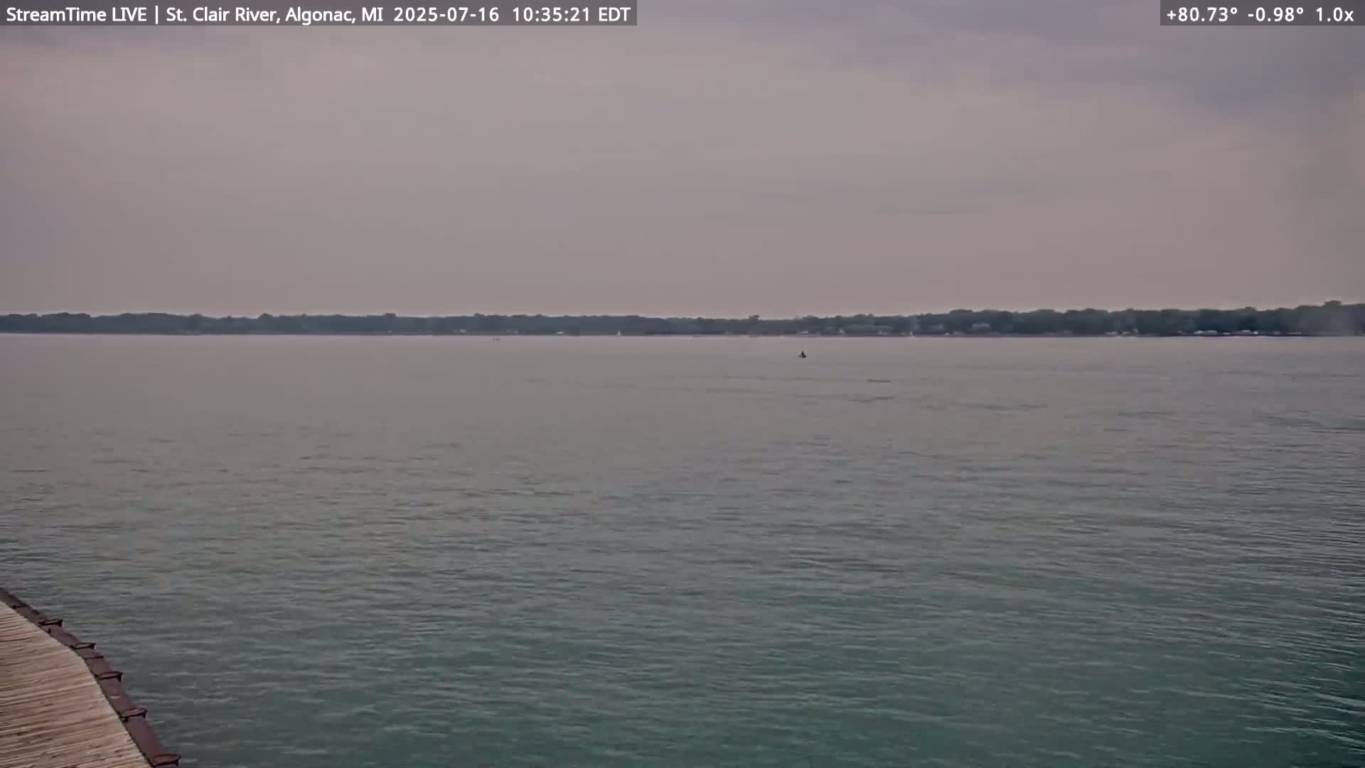 Algonac Village & St. Clair River & USA - Canada Border View Live Cam - Algonac, St. Clair, Michigan, USA