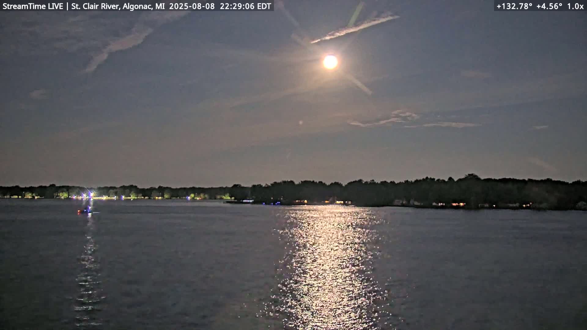 Algonac Village & St. Clair River & USA - Canada Border View Live Cam - Algonac, St. Clair, Michigan, USA