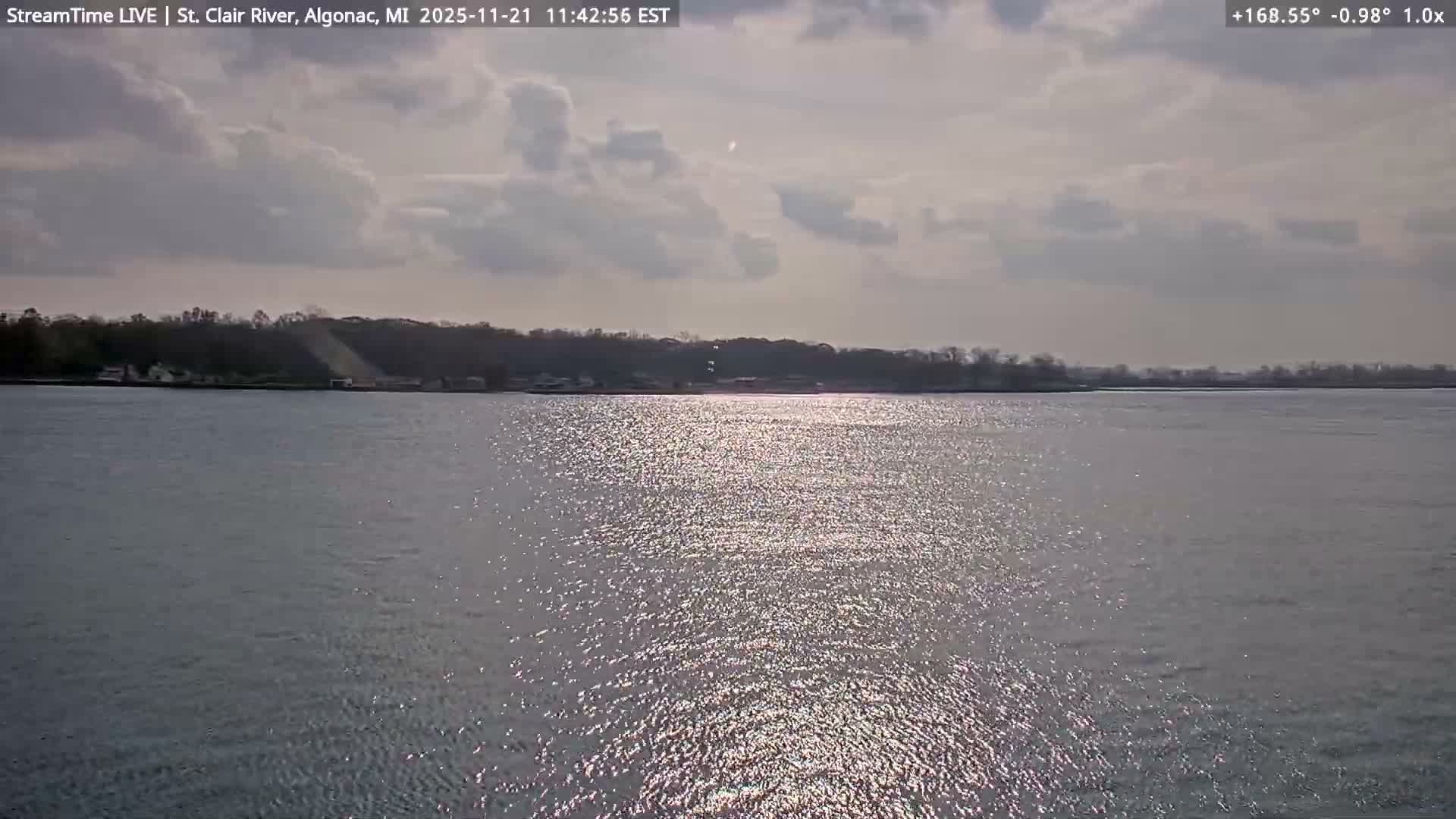 Algonac Village & St. Clair River & USA - Canada Border View Live Cam - Algonac, St. Clair, Michigan, USA