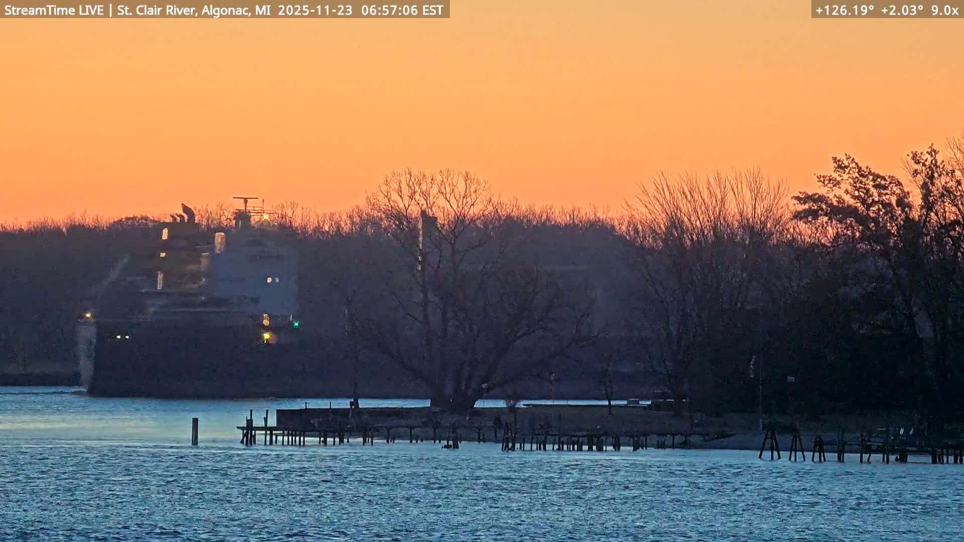 Algonac Village & St. Clair River & USA - Canada Border View Live Cam - Algonac, St. Clair, Michigan, USA