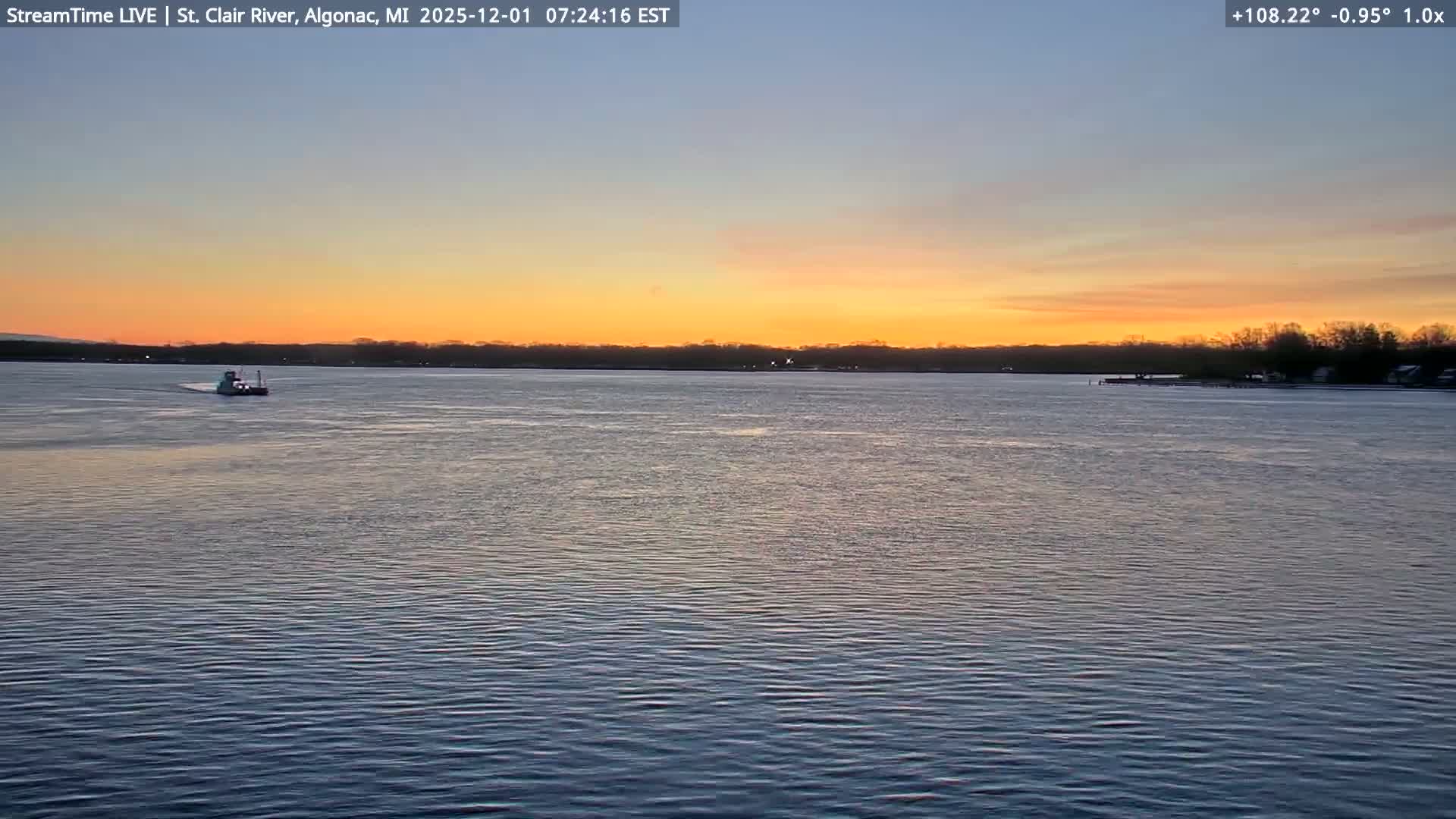 Algonac Village & St. Clair River & USA - Canada Border View Live Cam - Algonac, St. Clair, Michigan, USA