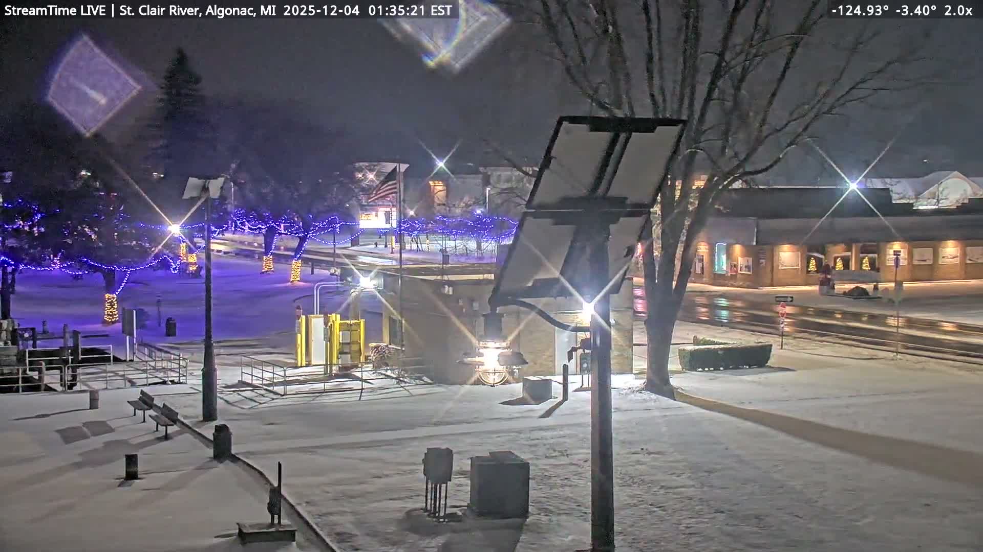 Algonac Village & St. Clair River & USA - Canada Border View Live Cam - Algonac, St. Clair, Michigan, USA