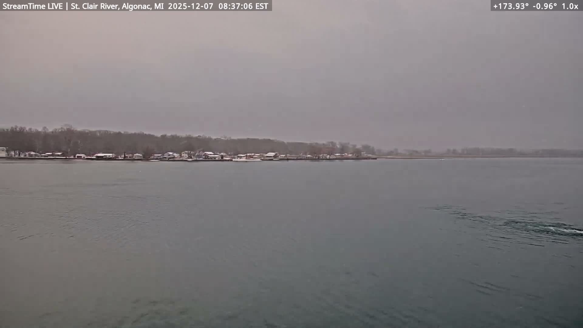 Algonac Village & St. Clair River & USA - Canada Border View Live Cam - Algonac, St. Clair, Michigan, USA