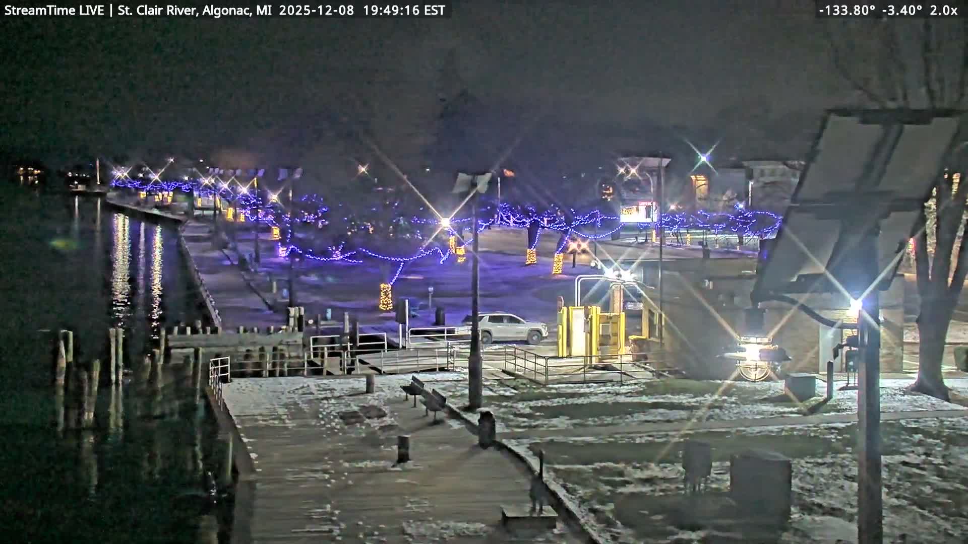 Algonac Village & St. Clair River & USA - Canada Border View Live Cam - Algonac, St. Clair, Michigan, USA