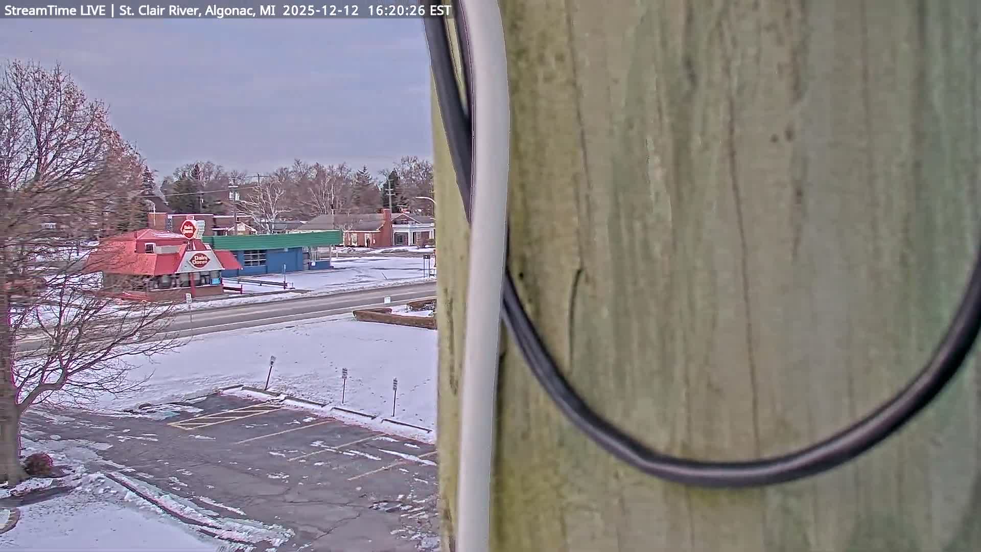 Algonac Village & St. Clair River & USA - Canada Border View Live Cam - Algonac, St. Clair, Michigan, USA
