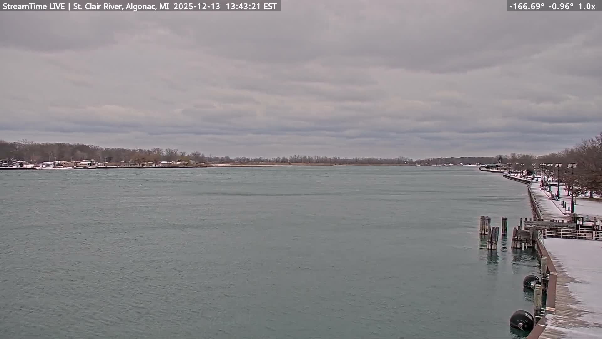 Algonac Village & St. Clair River & USA - Canada Border View Live Cam - Algonac, St. Clair, Michigan, USA