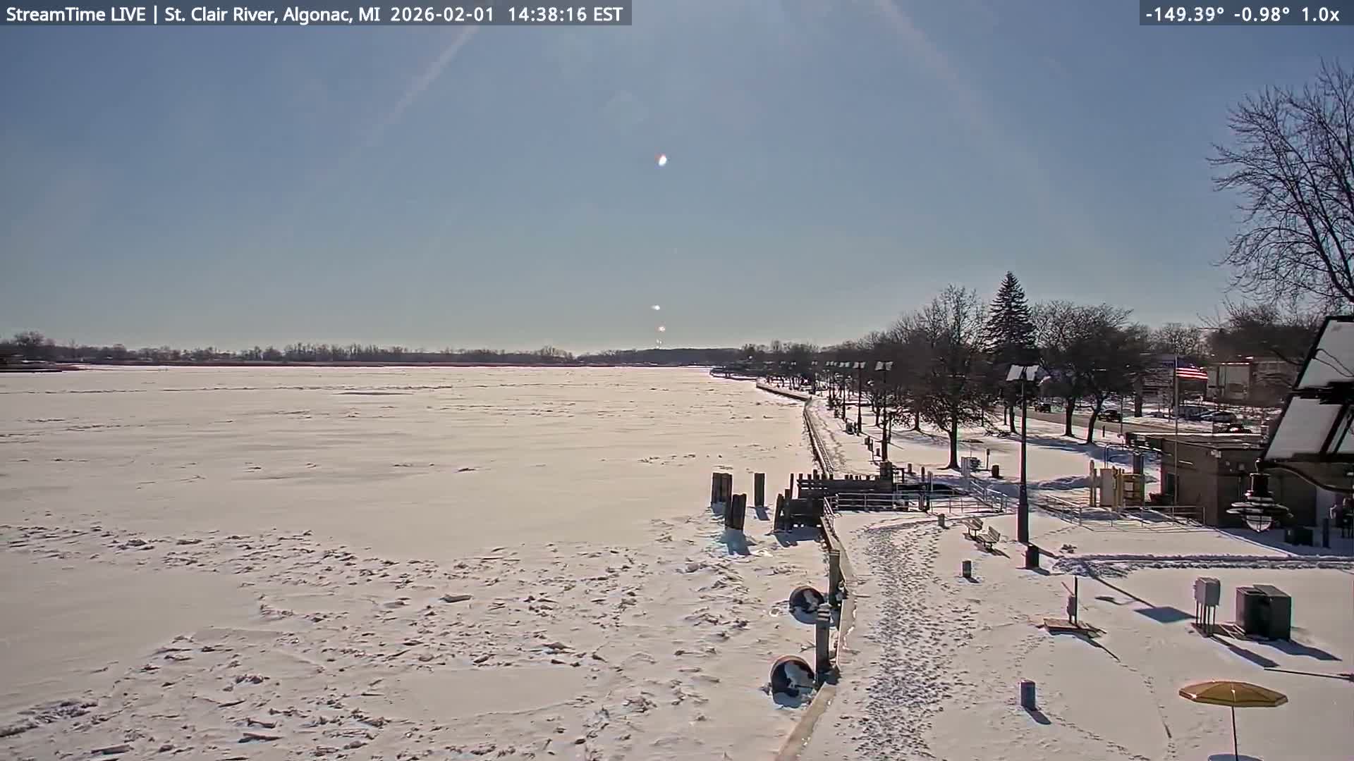 Algonac Village & St. Clair River & USA - Canada Border View Live Cam - Algonac, St. Clair, Michigan, USA