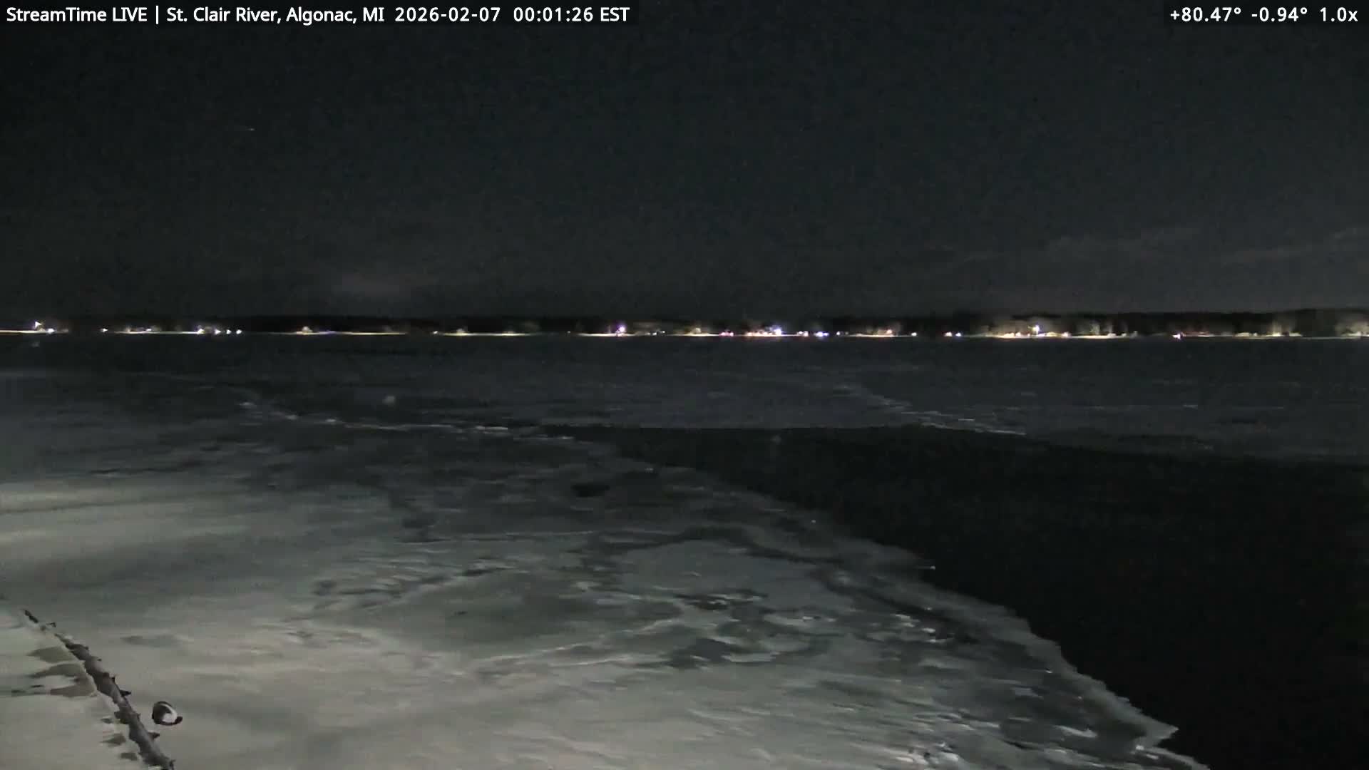 Algonac Village & St. Clair River & USA - Canada Border View Live Cam - Algonac, St. Clair, Michigan, USA