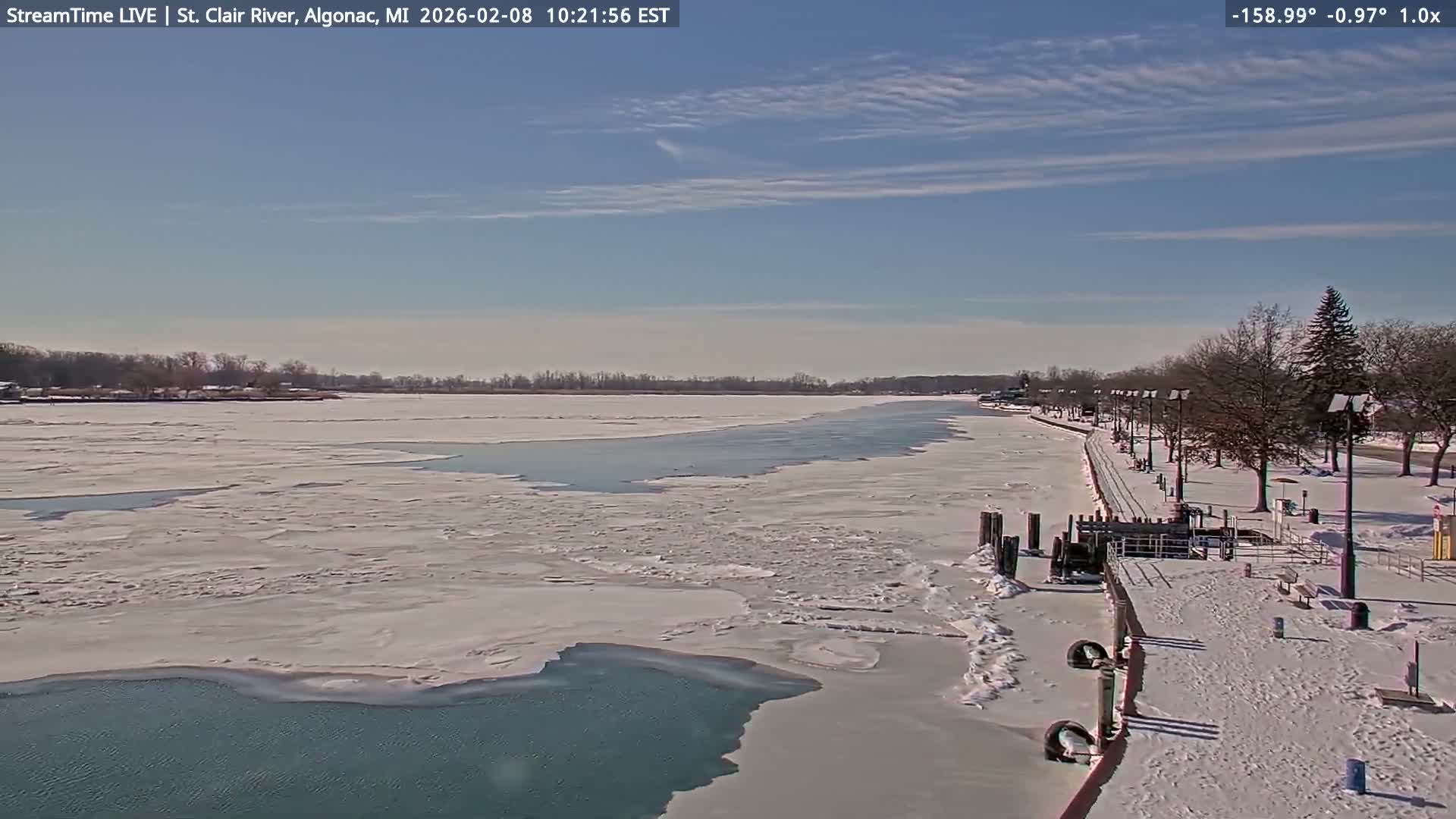 Algonac Village & St. Clair River & USA - Canada Border View Live Cam - Algonac, St. Clair, Michigan, USA