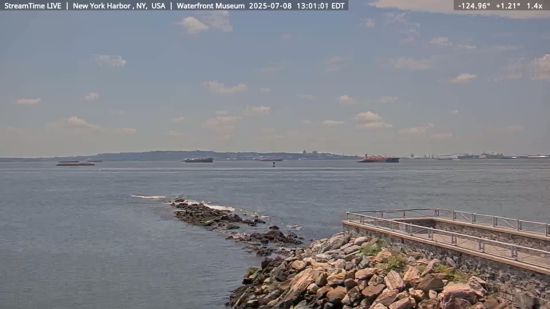New York City Silhouette& Statue of Liberty View  from New York Bay Live Cam - Brooklyn, New York City, New York, USA