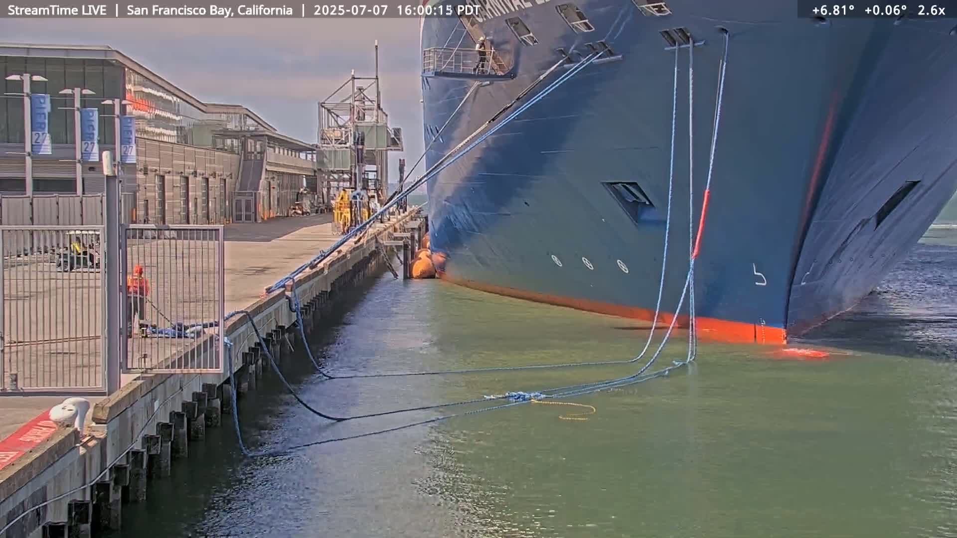 San Francisco City & San Francisco Bay Area (Oakland - Hayward) from Pier 23 Panoramic Live Cam - San Francisco, San Francisco Bay Area, California, USA