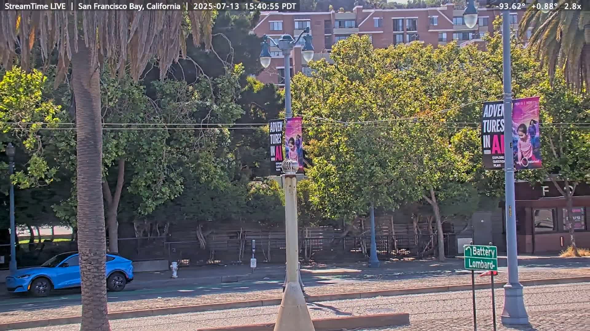 San Francisco City & San Francisco Bay Area (Oakland - Hayward) from Pier 23 Panoramic Live Cam - San Francisco, San Francisco Bay Area, California, USA