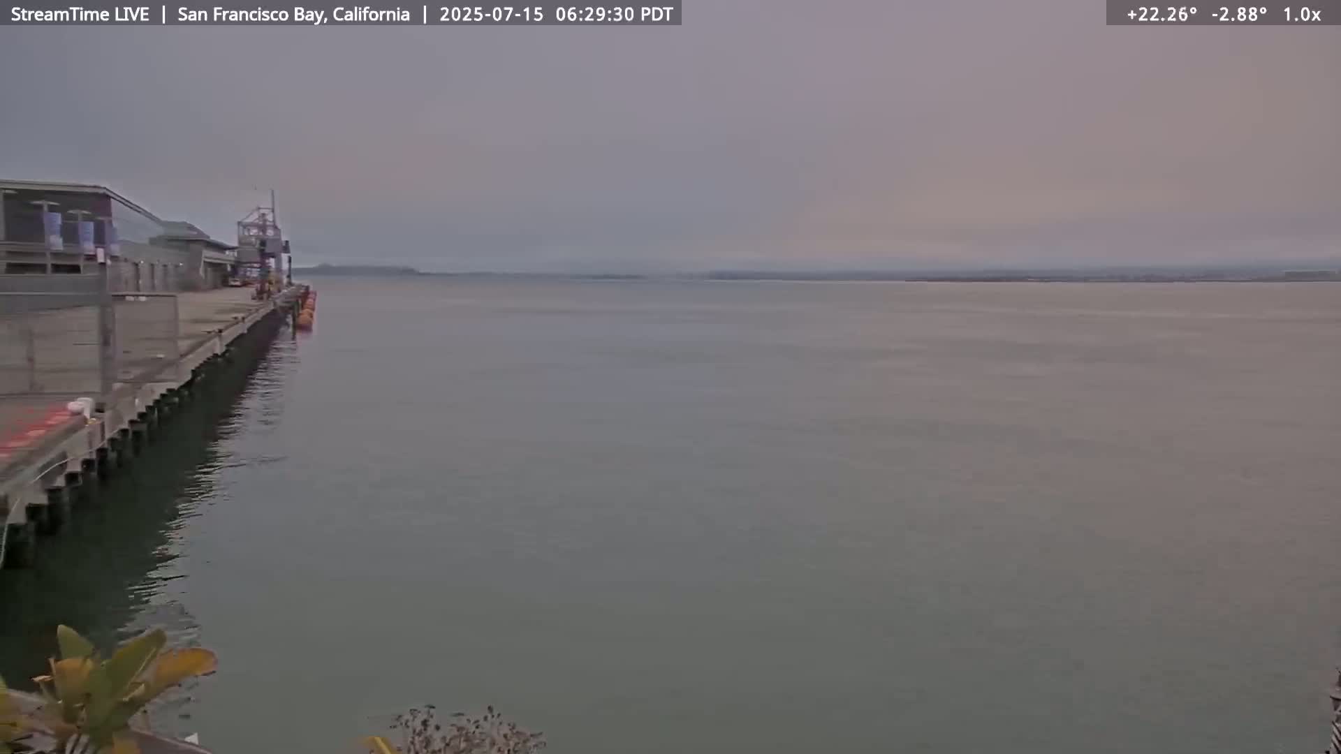 San Francisco City & San Francisco Bay Area (Oakland - Hayward) from Pier 23 Panoramic Live Cam - San Francisco, San Francisco Bay Area, California, USA