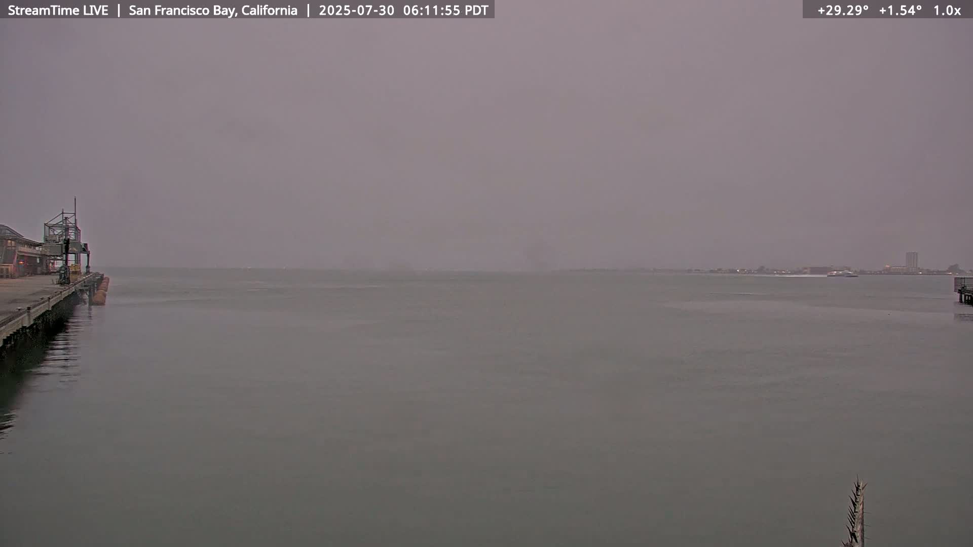 San Francisco City & San Francisco Bay Area (Oakland - Hayward) from Pier 23 Panoramic Live Cam - San Francisco, San Francisco Bay Area, California, USA
