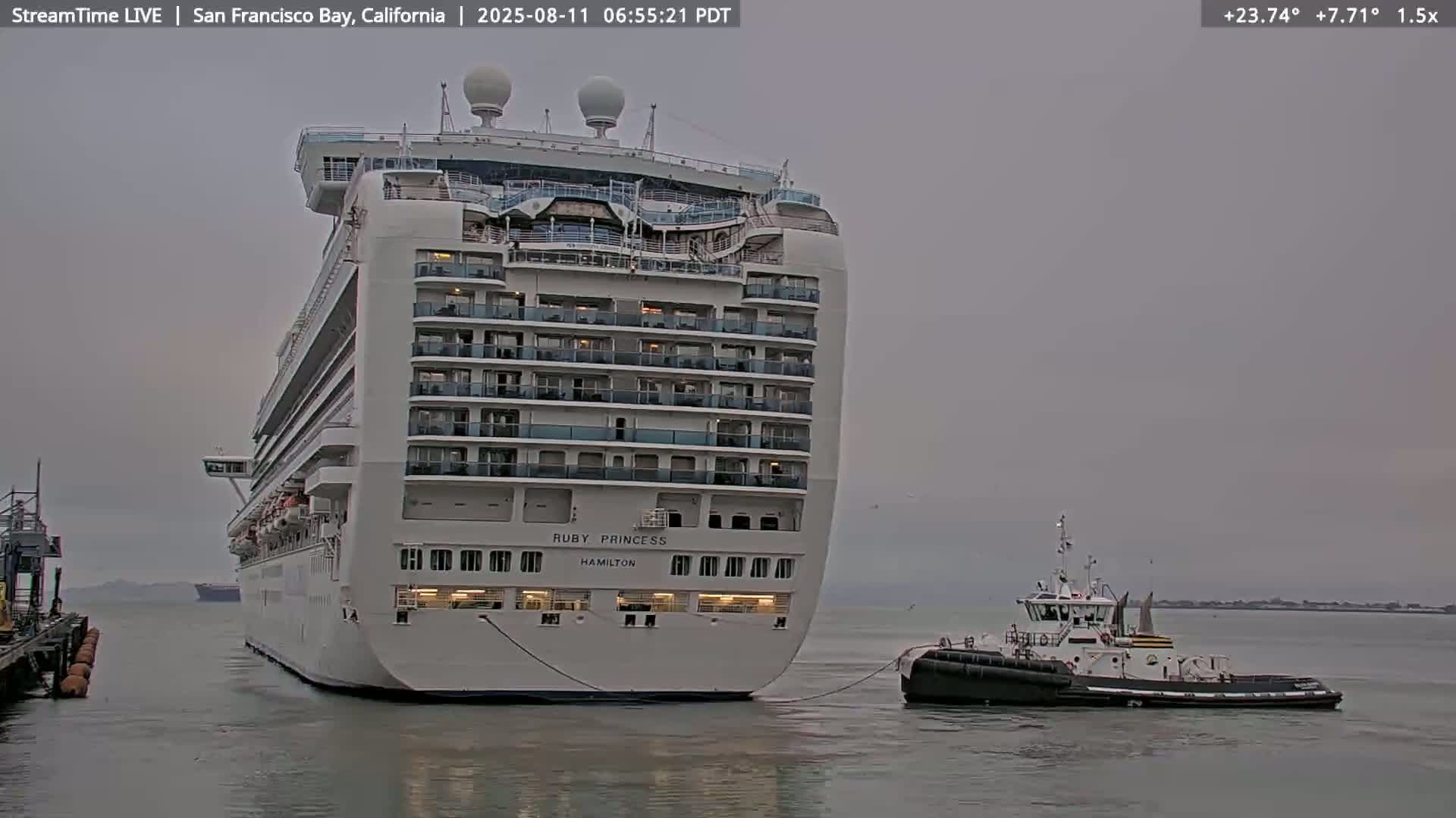 San Francisco City & San Francisco Bay Area (Oakland - Hayward) from Pier 23 Panoramic Live Cam - San Francisco, San Francisco Bay Area, California, USA