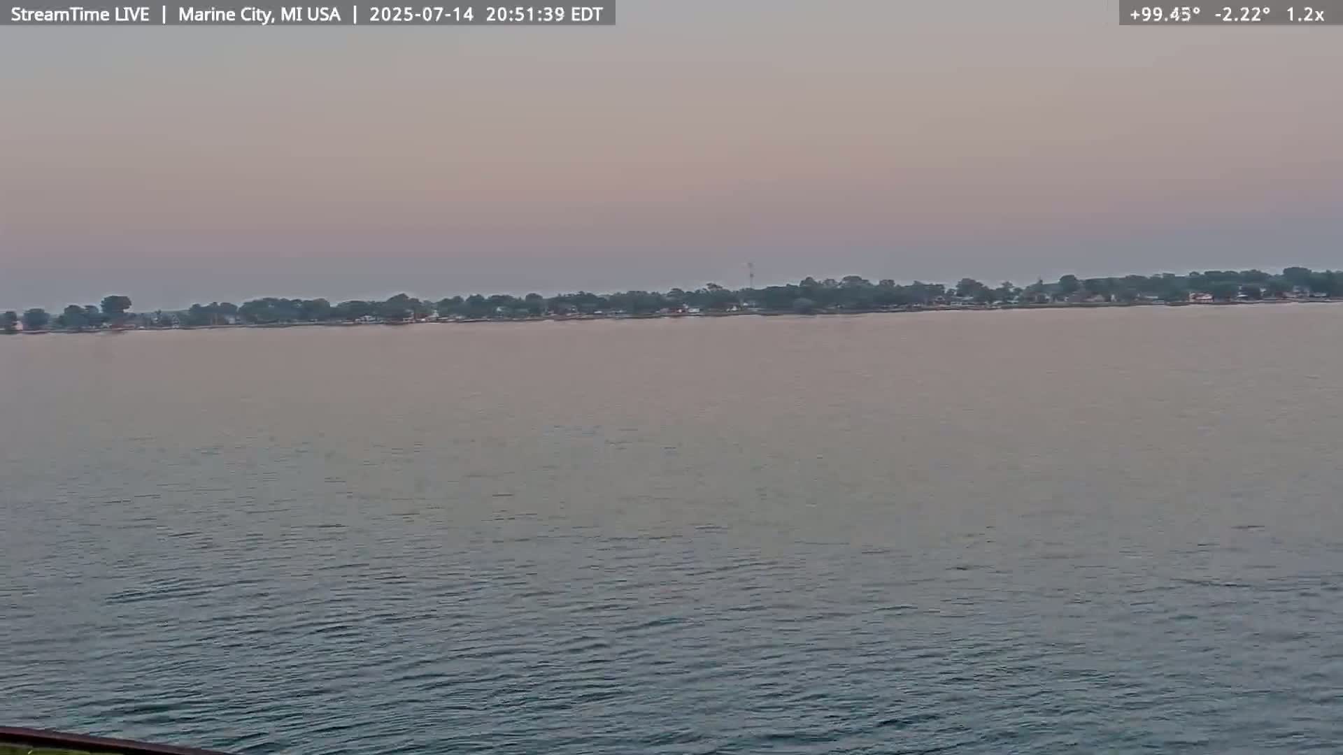 USA - Canada Border, Marine City Coast & St Clair River Live Cam - Marine City, St. Clair, Michigan, USA