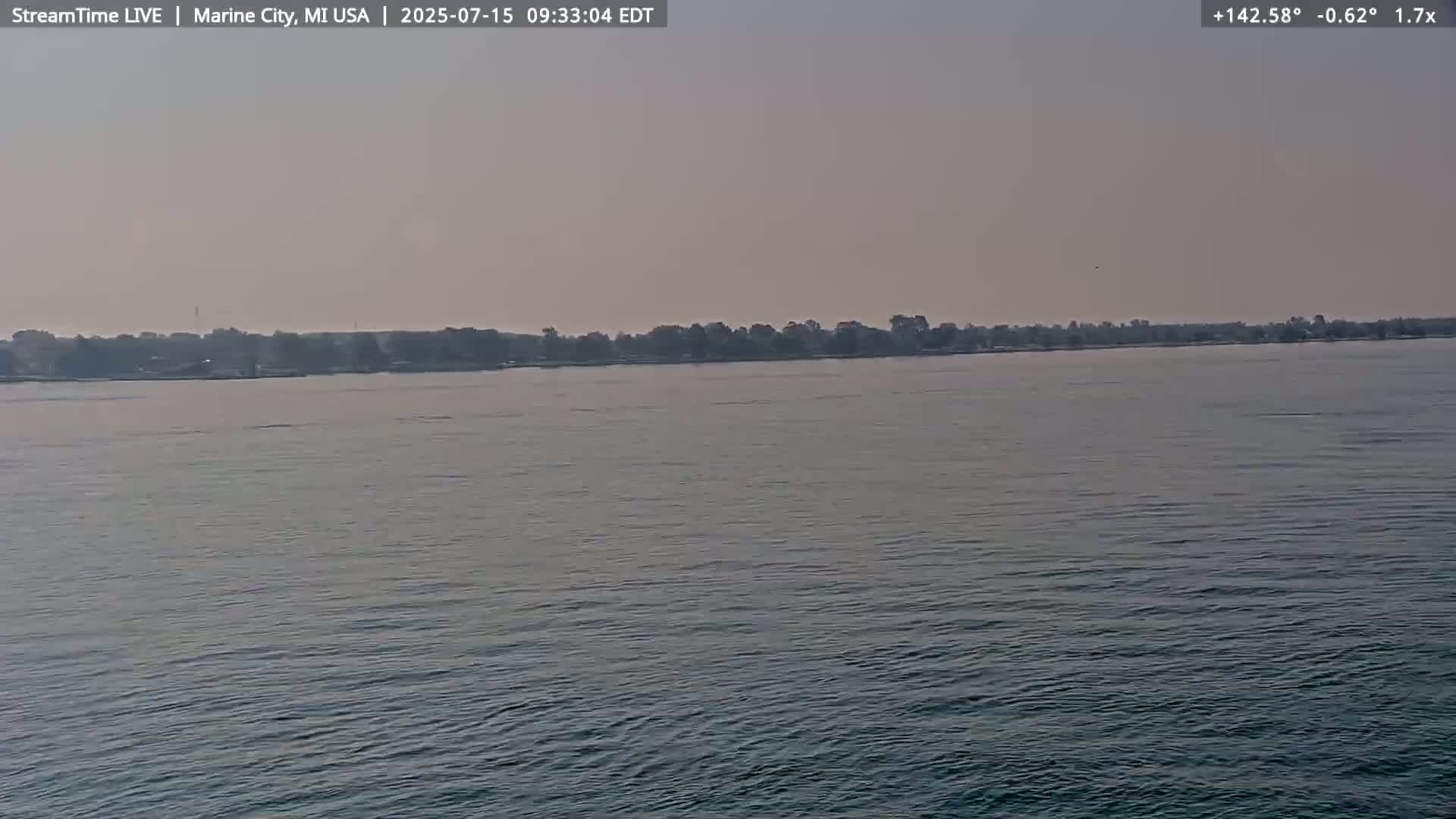 USA - Canada Border, Marine City Coast & St Clair River Live Cam - Marine City, St. Clair, Michigan, USA