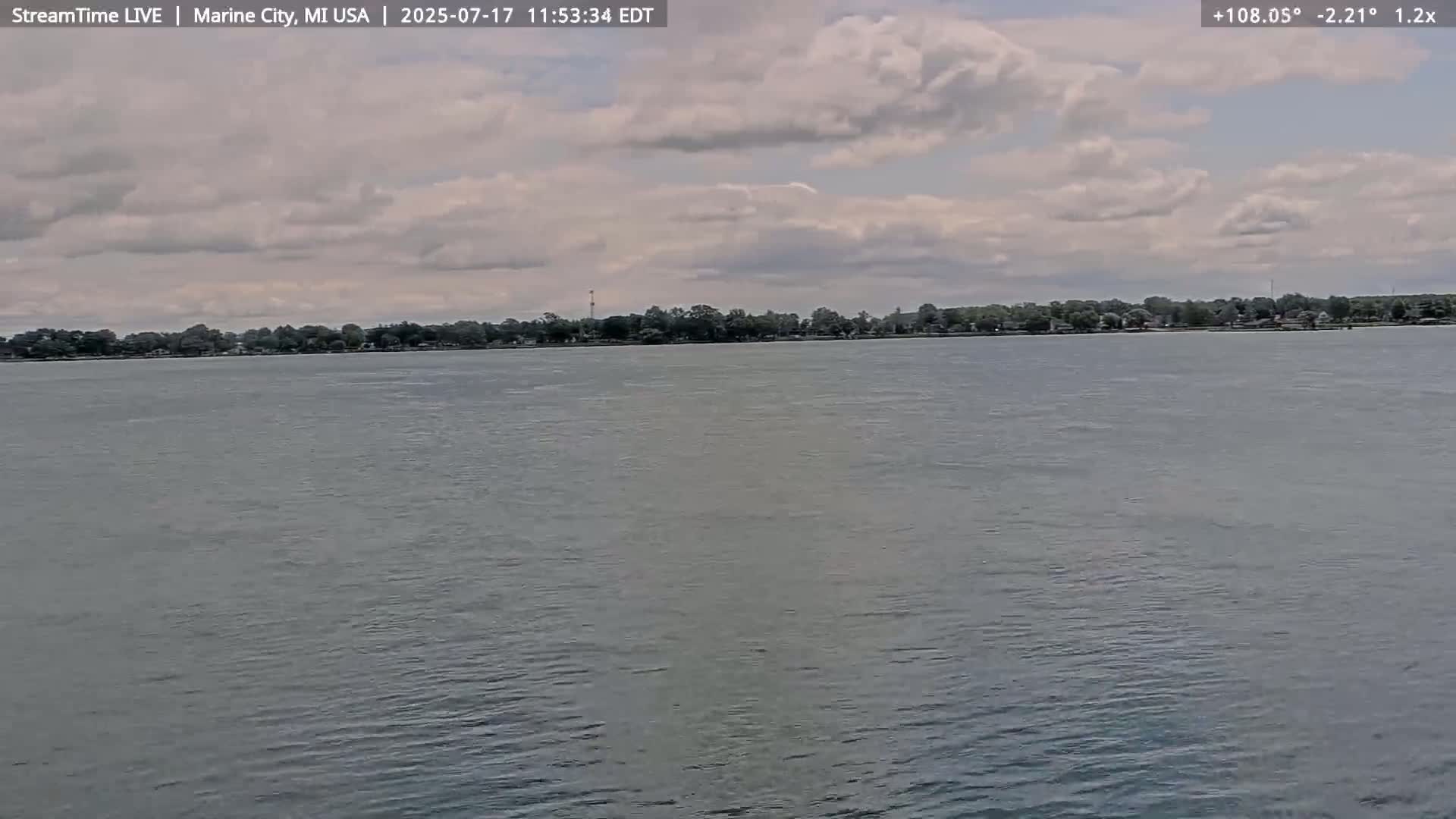 USA - Canada Border, Marine City Coast & St Clair River Live Cam - Marine City, St. Clair, Michigan, USA