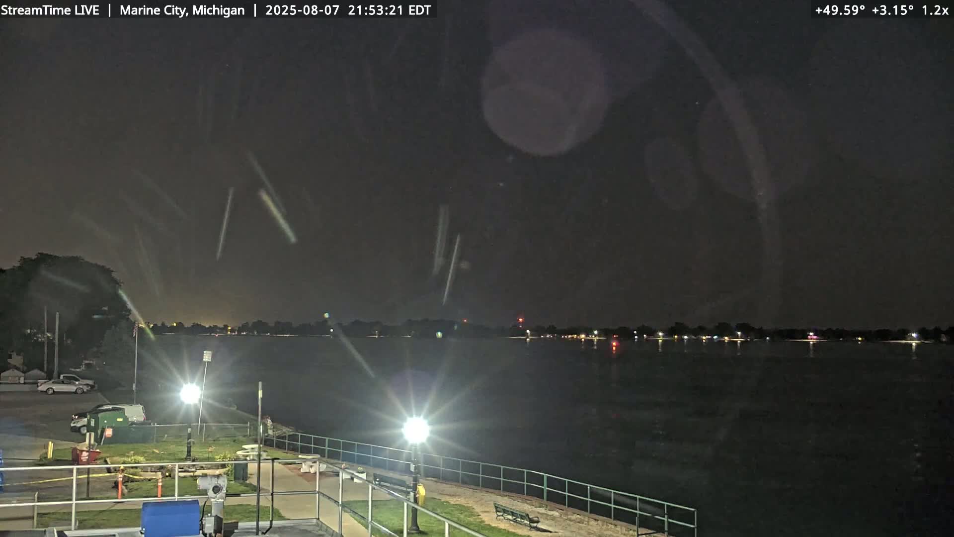 USA - Canada Border, Marine City Coast & St Clair River Live Cam - Marine City, St. Clair, Michigan, USA