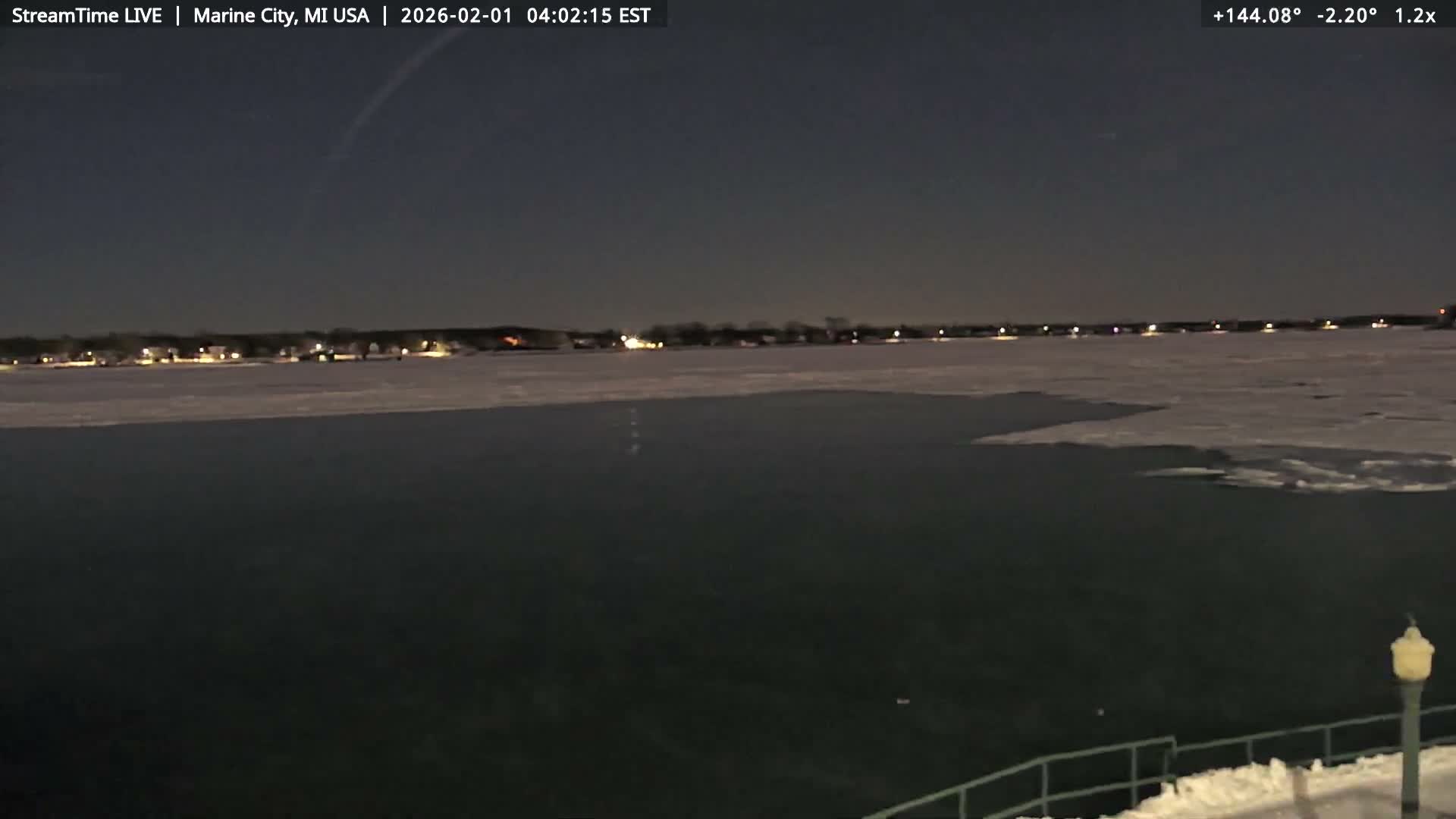 USA - Canada Border, Marine City Coast & St Clair River Live Cam - Marine City, St. Clair, Michigan, USA