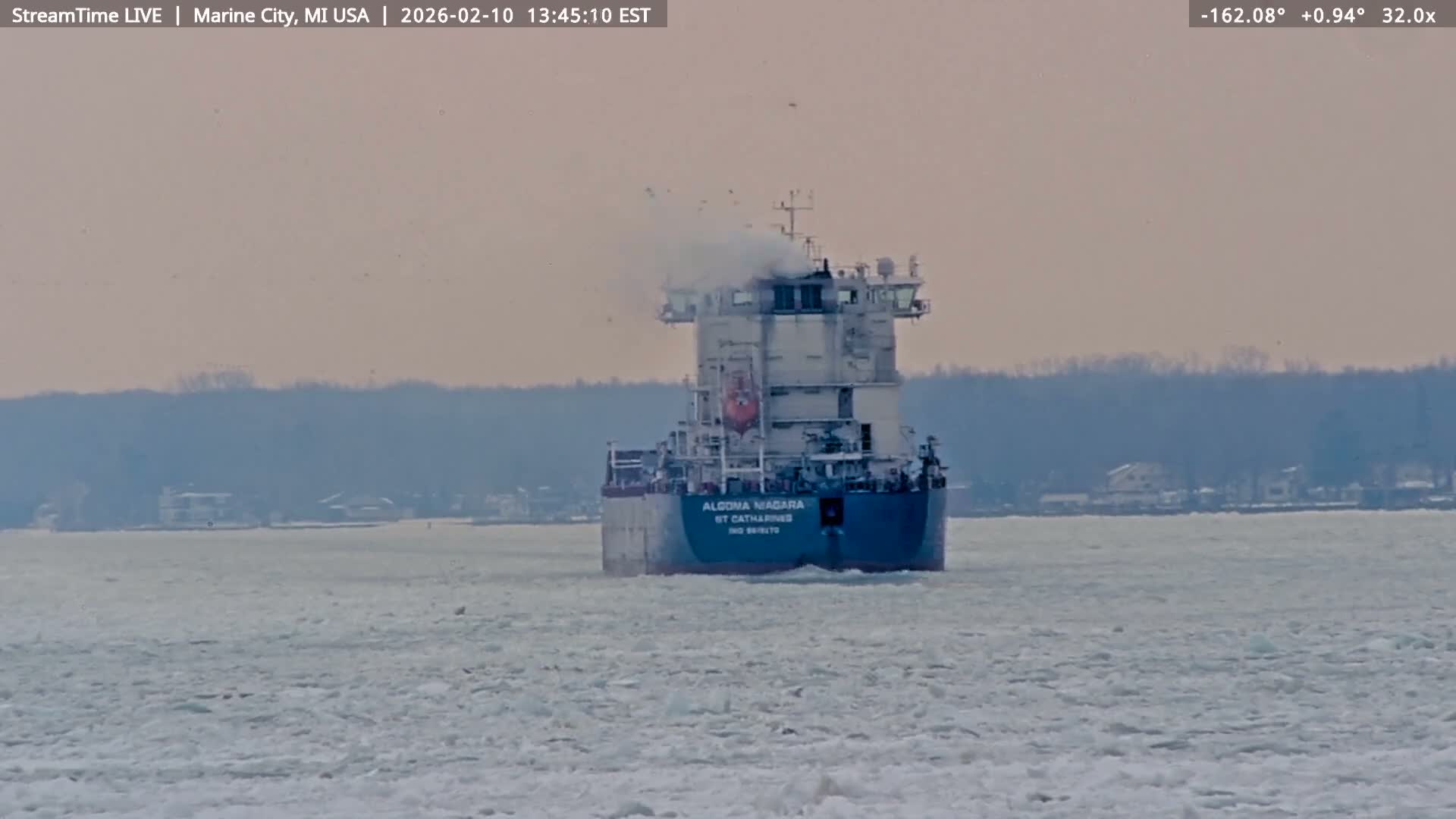 USA - Canada Border, Marine City Coast & St Clair River Live Cam - Marine City, St. Clair, Michigan, USA