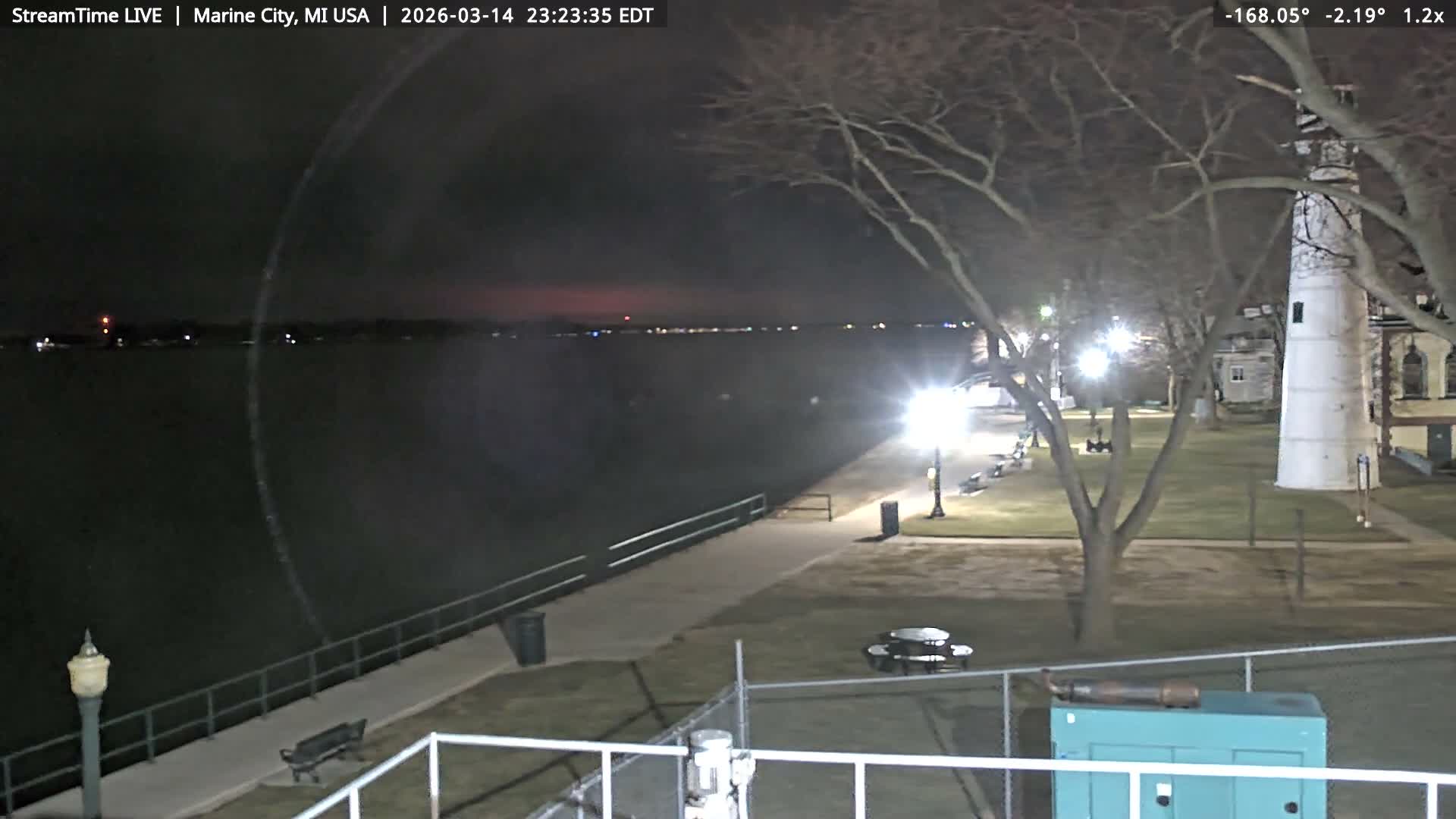 USA - Canada Border, Marine City Coast & St Clair River Live Cam - Marine City, St. Clair, Michigan, USA