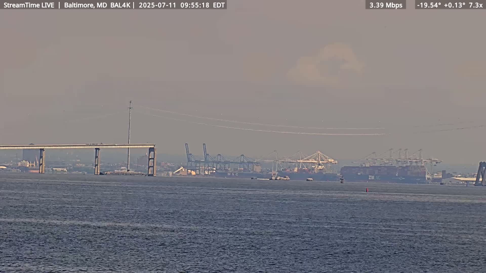 Port of Baltimore, Francis Scott Key Bridge, & Dundalk Marine Terminal & Patapsco River View from Fort Smallwood Park Live Cam - Pasadena, Anne Arundel, Maryland, USA