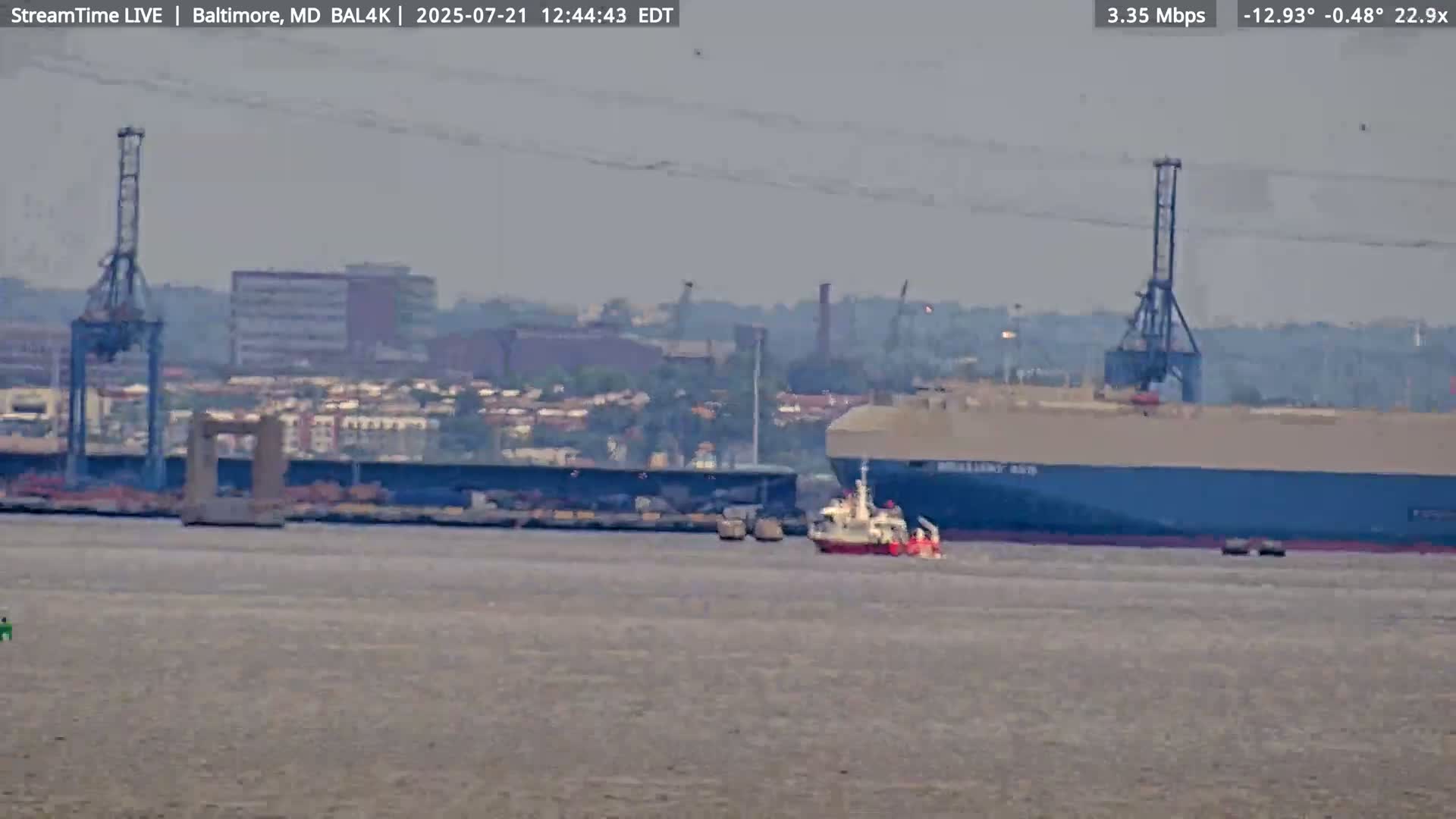 Port of Baltimore, Francis Scott Key Bridge, & Dundalk Marine Terminal & Patapsco River View from Fort Smallwood Park Live Cam - Pasadena, Anne Arundel, Maryland, USA
