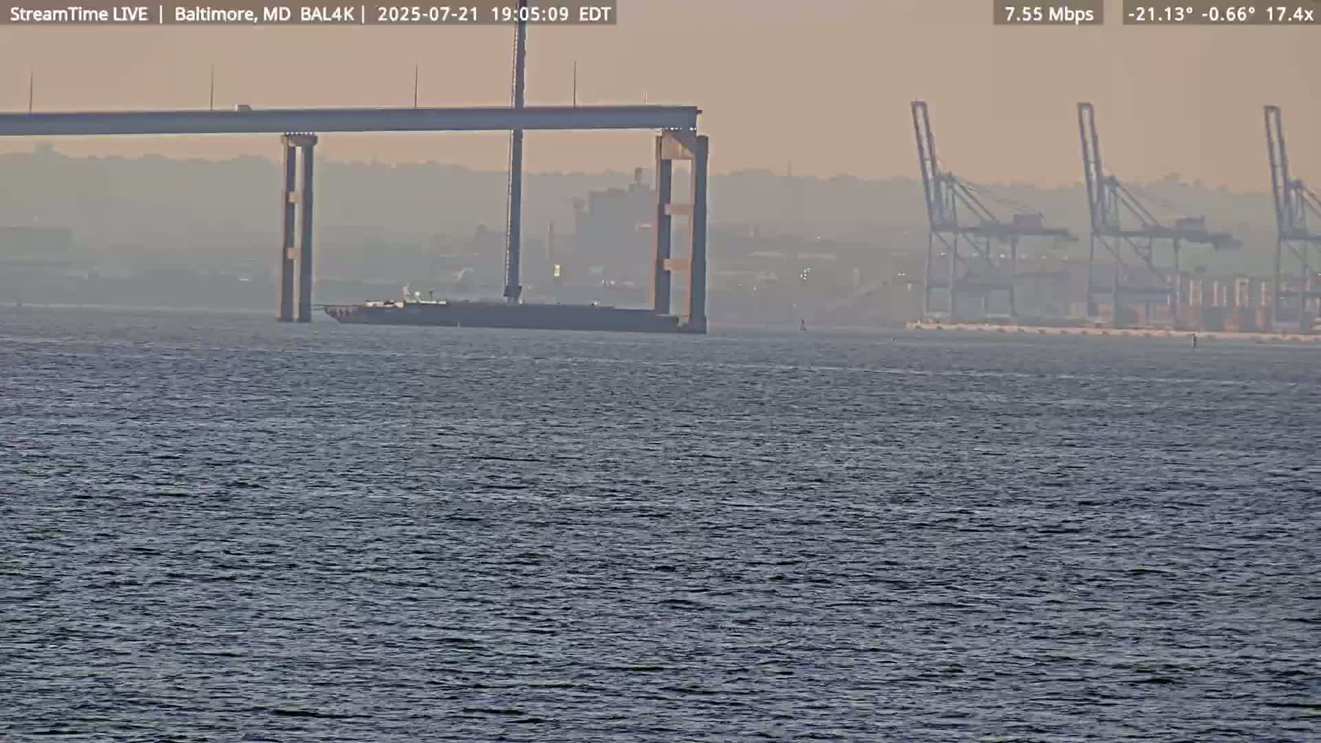 Port of Baltimore, Francis Scott Key Bridge, & Dundalk Marine Terminal & Patapsco River View from Fort Smallwood Park Live Cam - Pasadena, Anne Arundel, Maryland, USA