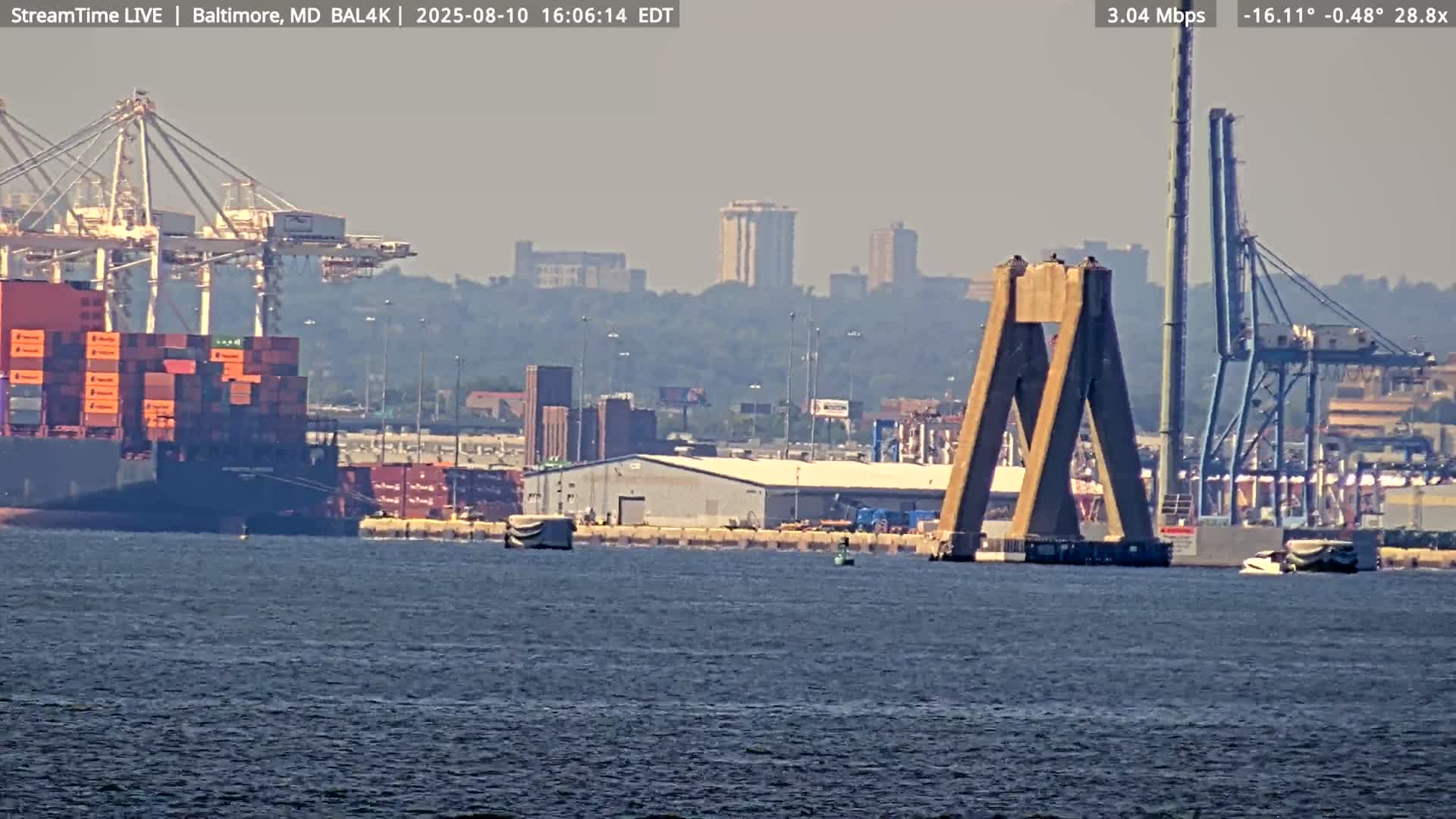 Port of Baltimore, Francis Scott Key Bridge, & Dundalk Marine Terminal & Patapsco River View from Fort Smallwood Park Live Cam - Pasadena, Anne Arundel, Maryland, USA