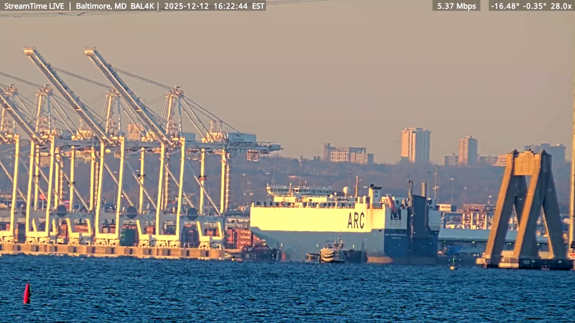Port of Baltimore, Francis Scott Key Bridge, & Dundalk Marine Terminal & Patapsco River View from Fort Smallwood Park Live Cam - Pasadena, Anne Arundel, Maryland, USA