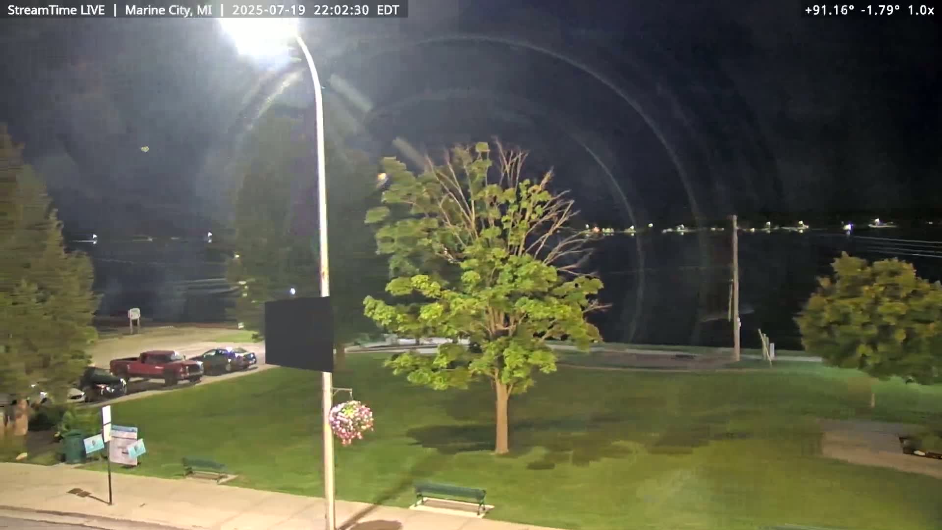USA - Canada Border, Marine City Village & St Clair River Live Cam - Marine City, St. Clair, Michigan, USA