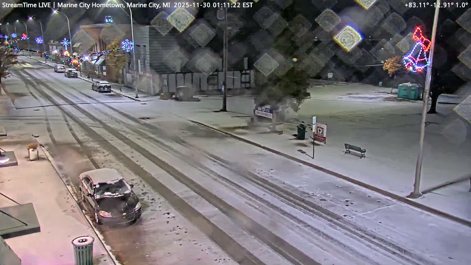 USA - Canada Border, Marine City Village & St Clair River Live Cam - Marine City, St. Clair, Michigan, USA