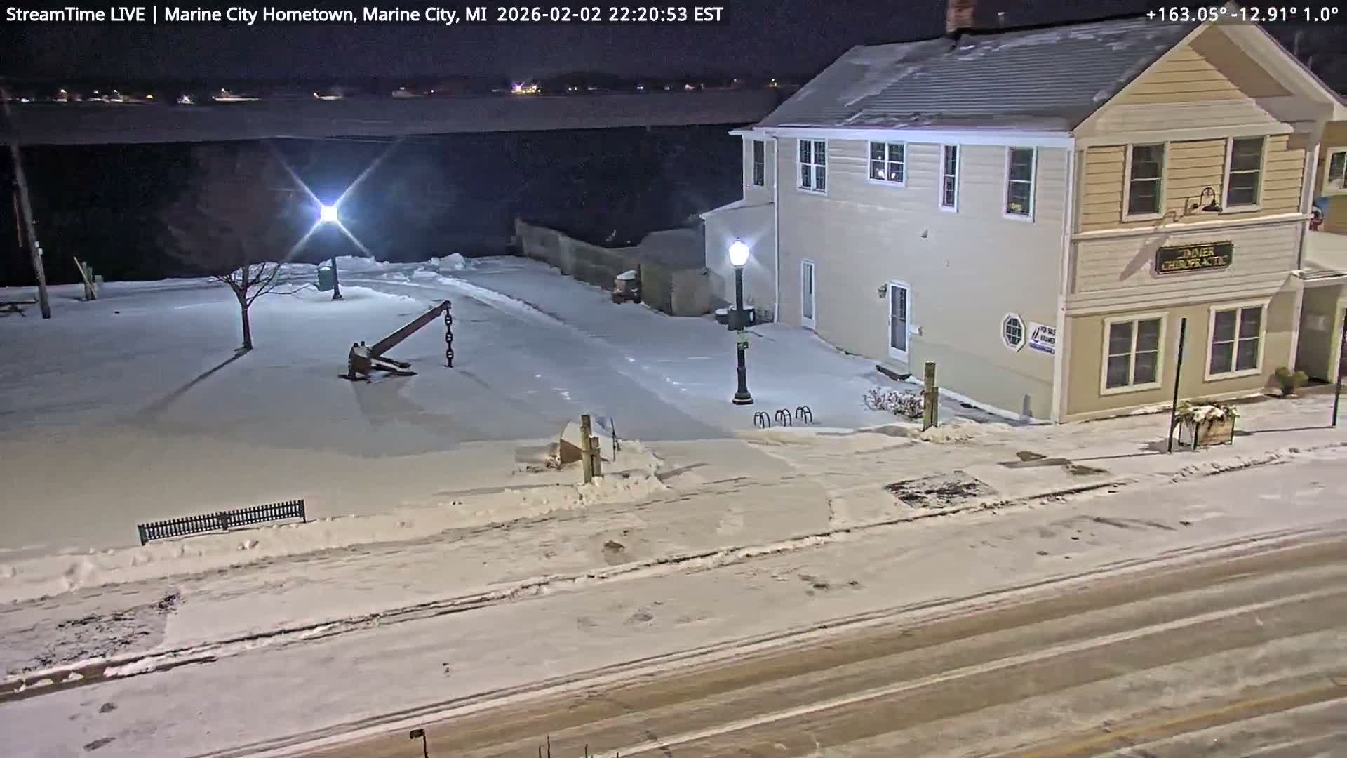 USA - Canada Border, Marine City Village & St Clair River Live Cam - Marine City, St. Clair, Michigan, USA